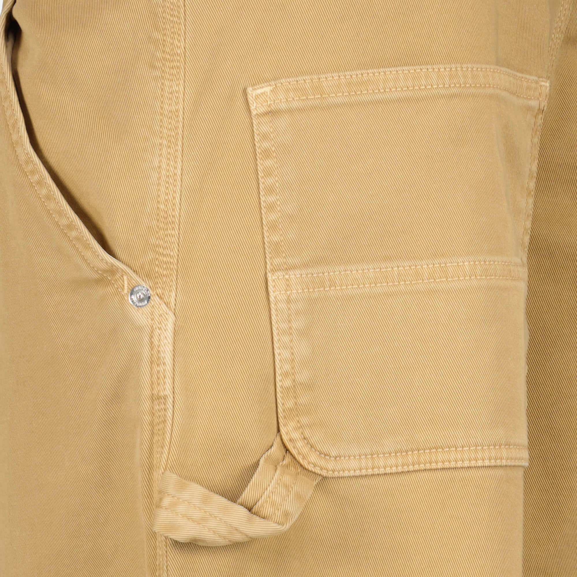 Image of the beige cargo pants by Moncler for Men - Spring-Summer 2026 - Detailed View_2