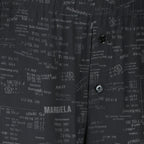 Imagem da calça larga estampada cinza da marca Mm6 para Mulheres - Temporada Primavera-Verão 2026 - Vista Detalhada_2
