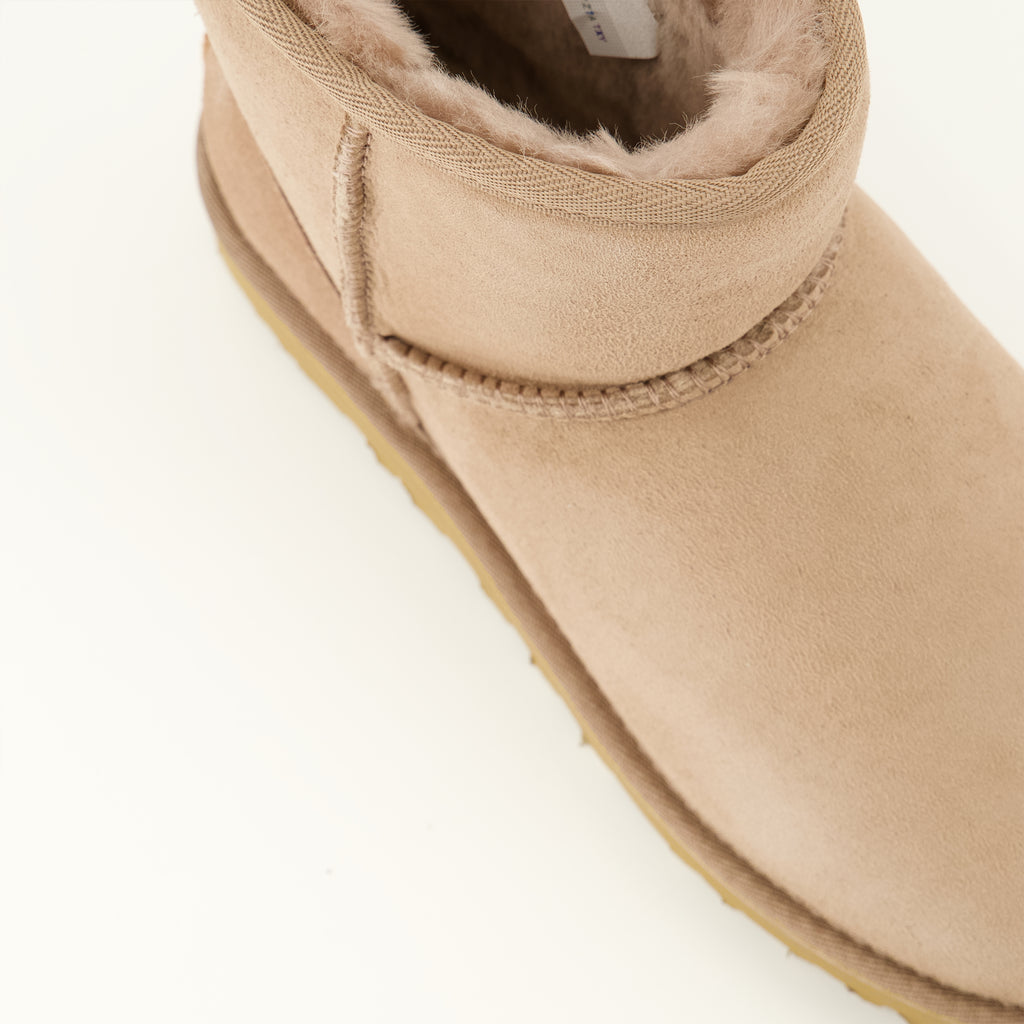 Bottines Classic Mini II Beige Stiefel Ugg Beige Femme
