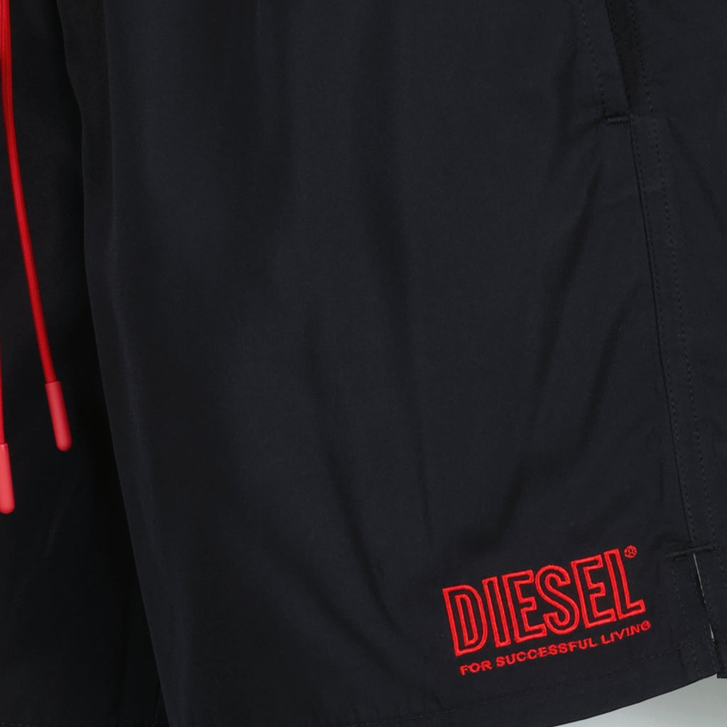 Image de l'article Short de bain noir de la marque Diesel pour Homme - Saison Printemps-Été 2026 - Vue détaillée_1