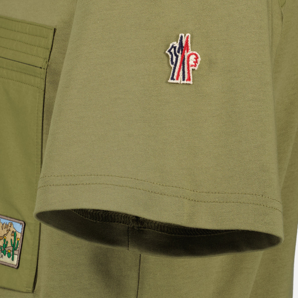T-shirts T-shirt in cotone con tasca khaki Moncler Grenoble Kaki Homme