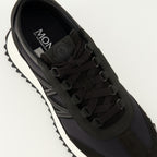 Imagen de las Zapatillas Pacey 2 negras de Moncler para Hombre - Temporada Primavera-Verano 2026 - Vista detallada desde arriba