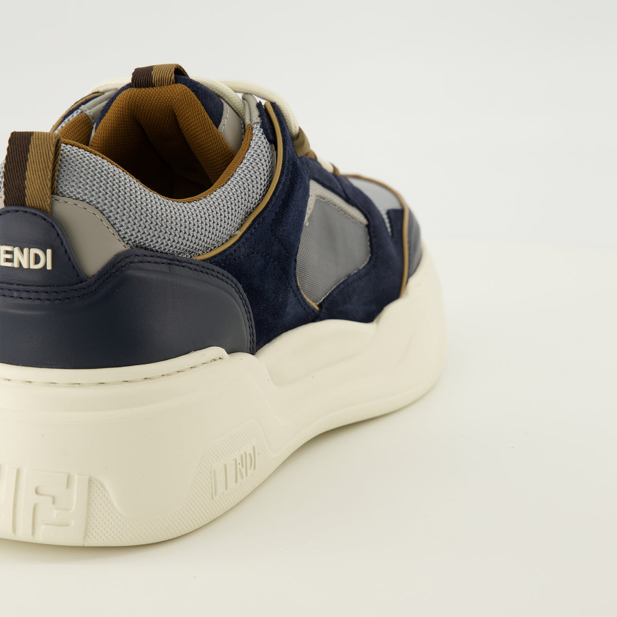 Baskets 펜디 포스 네이비 블루 스니커즈 Fendi Bleu foncé Homme