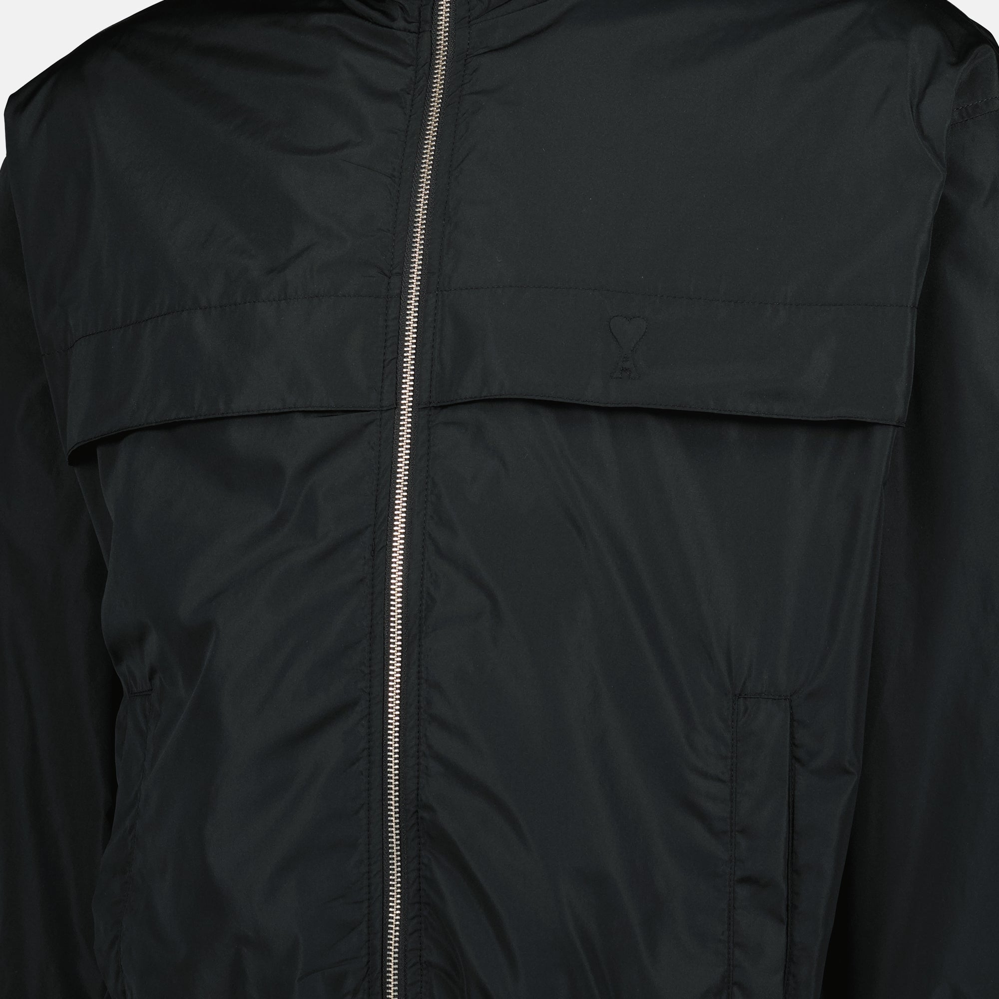 Image of the Heart Ami jacket from the brand Ami PARIS for Men - Autumn-Winter 2025 - Detailed View_1
