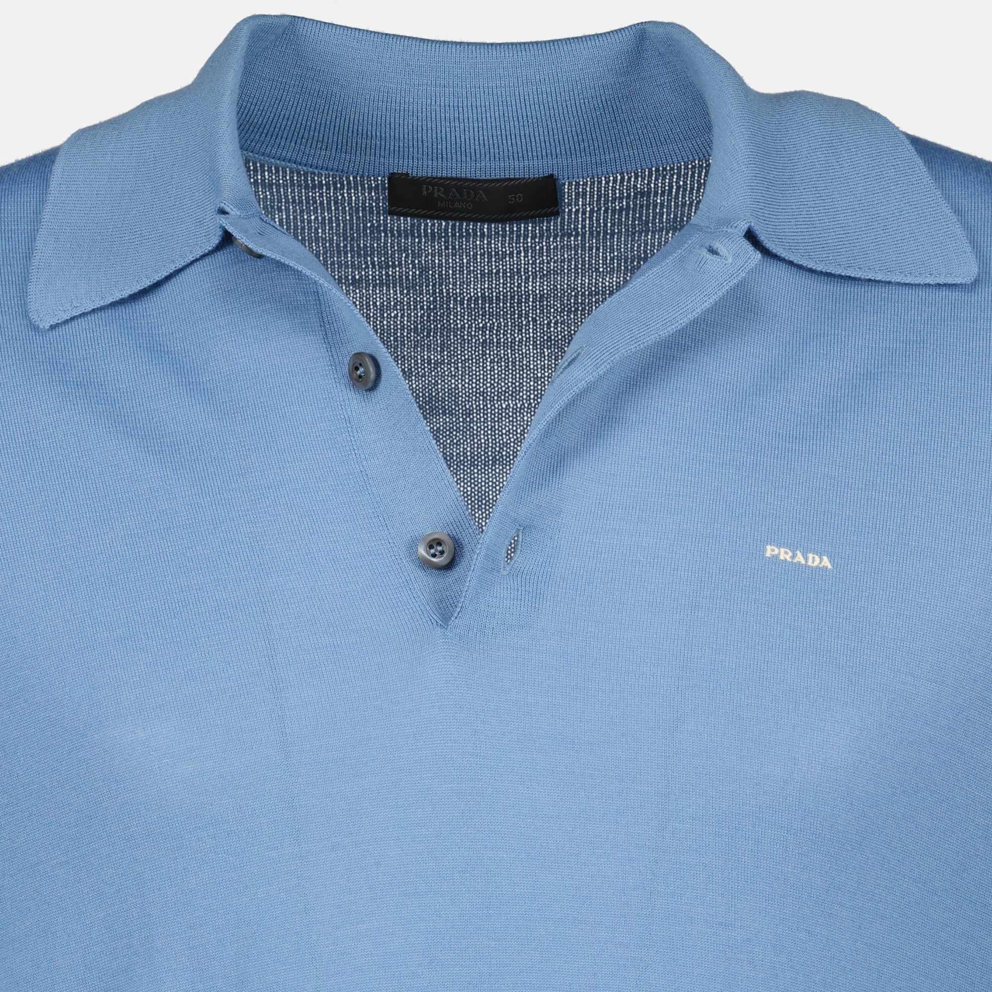 Image de l'article Polo en laine fine bleu de la marque Prada pour Homme - Saison Printemps-Été 2026 - Vue détaillée_1