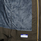 Imagen del abrigo Jacko Twill Marmota de la marca K-Way para hombre - Temporada Otoño-Invierno 2025 - Vista Detallada_2