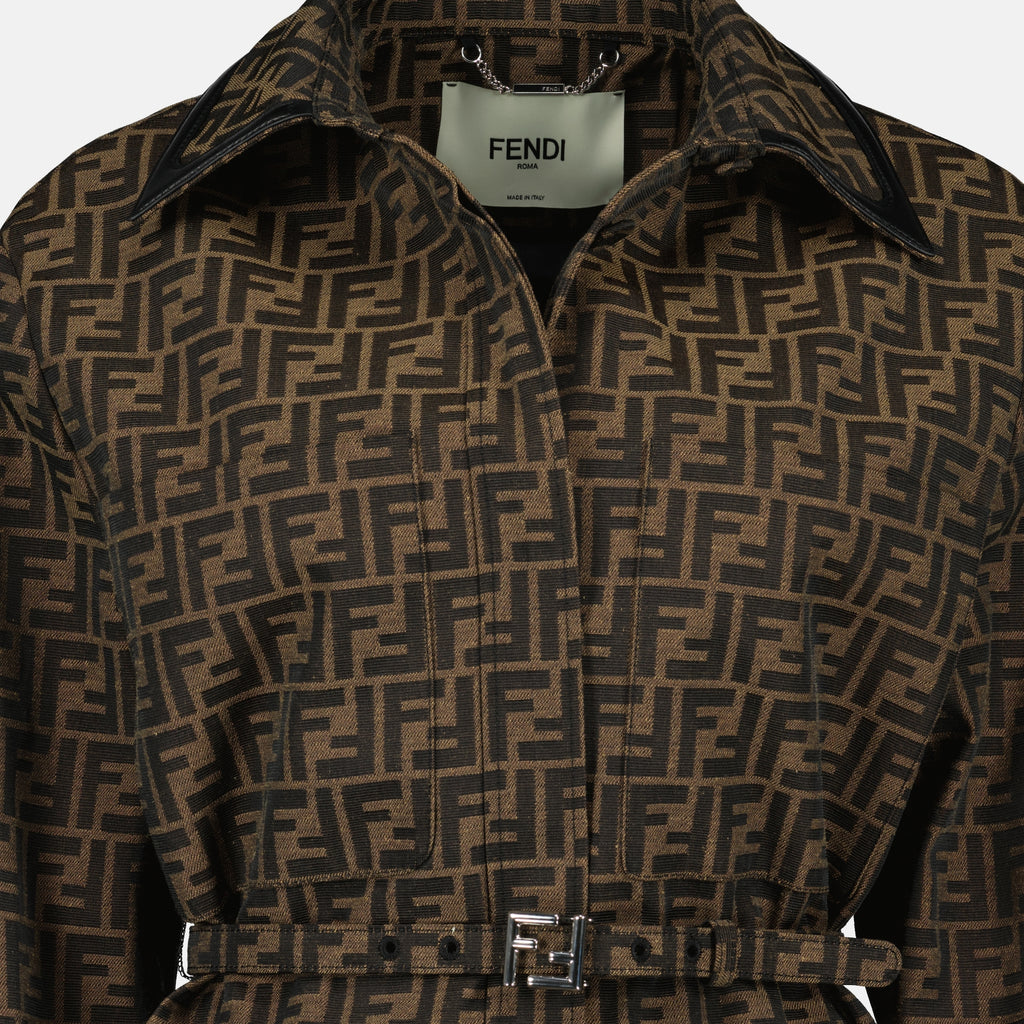 Imagen de la chaqueta de lona FF marrón de Fendi para Mujer - Temporada Primavera-Verano 2026 - Vista Detallada_2