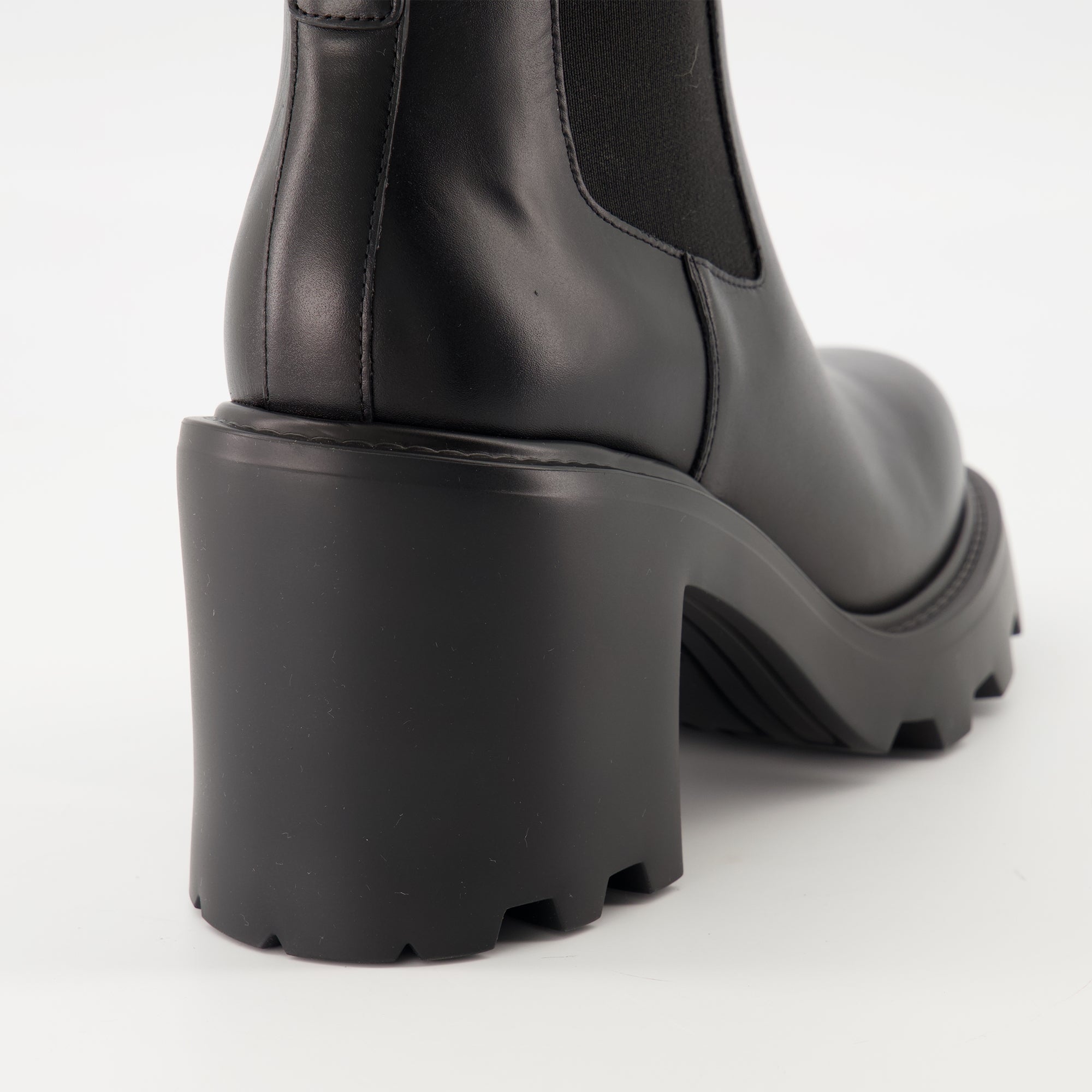 Bottines Bottines Beatle VLogo en cuir noir Valentino Garavani Noir Femme