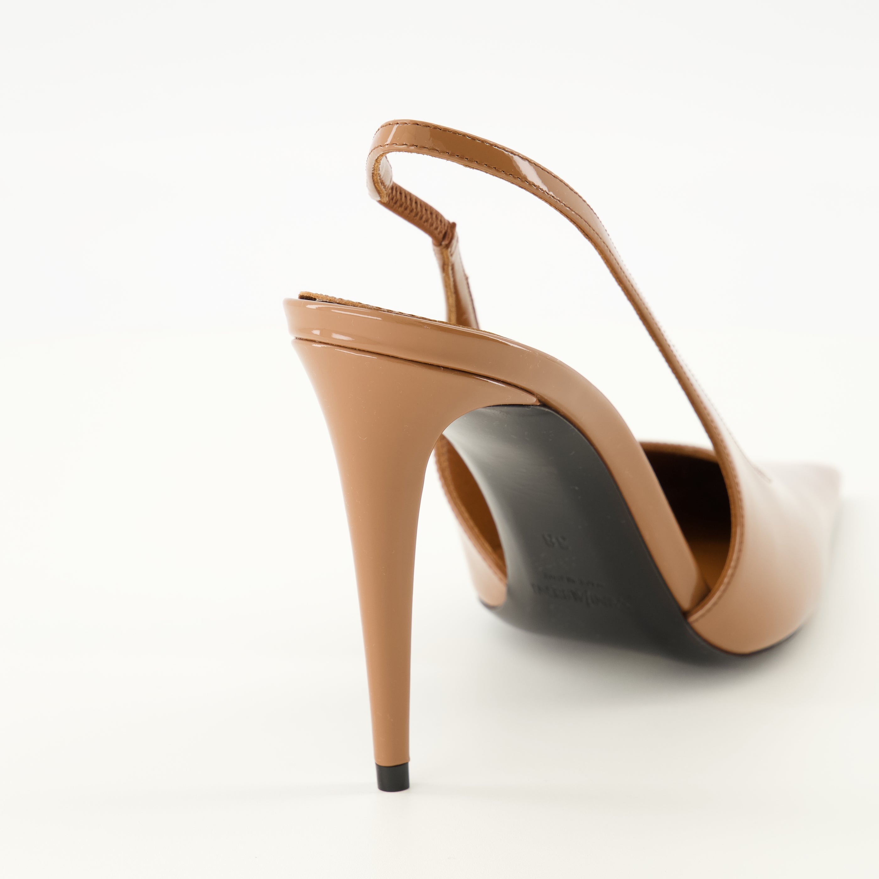 Chaussures ouvertes Slingbacks Guermantes en cuir verni beige Saint Laurent Beige Femme