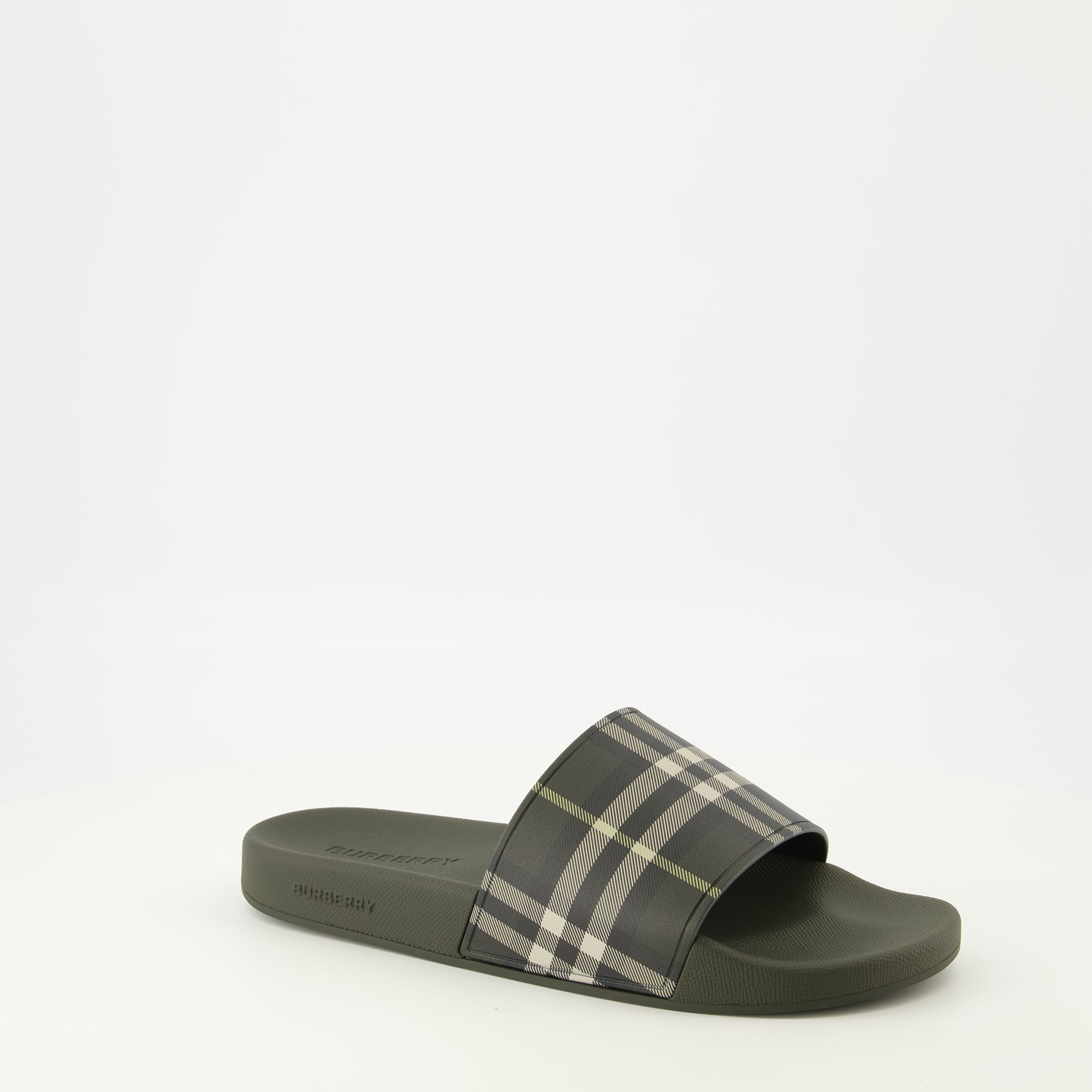 Chaussures ouvertes Claquettes Check kaki Burberry Kaki Homme