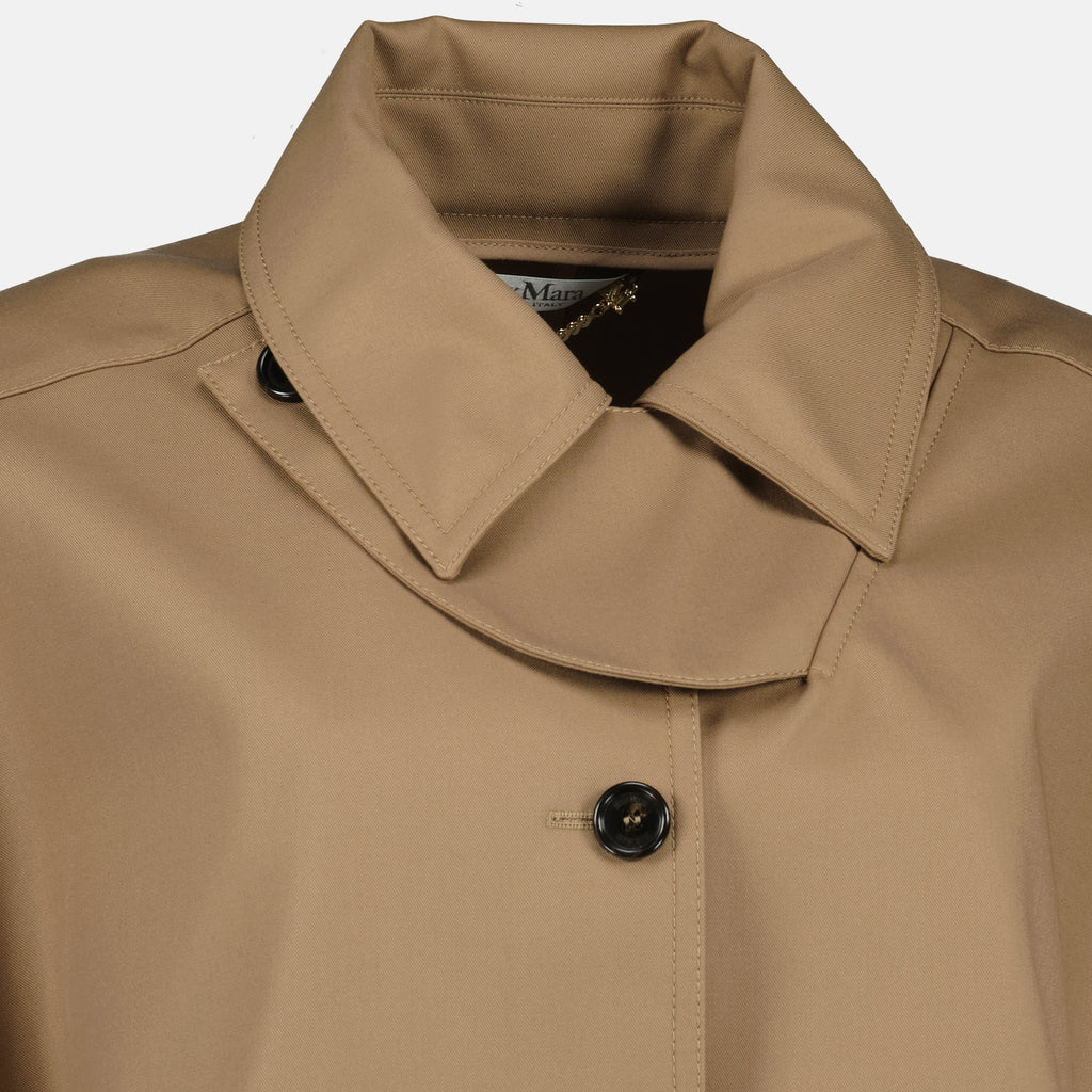 Immagine del cape in gabardine marrone di Max Mara per Donna - Stagione Primavera-Estate 2026 - Vista Dettagliata 2