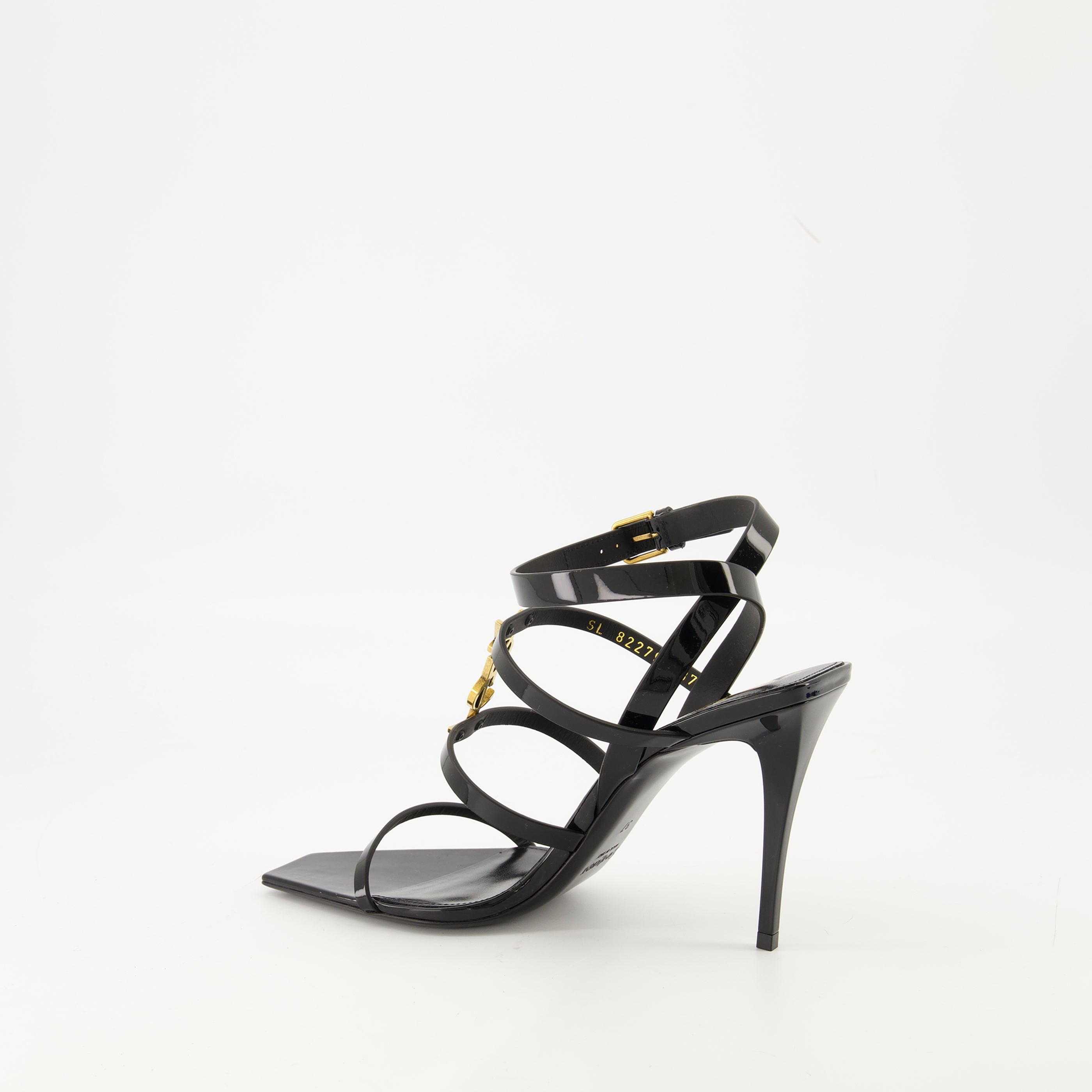 Image de l'article Sandales Cassandra de la marque Saint Laurent pour Femme - Saison Automne-Hiver 2025 - Vue trois quarts arrière droite