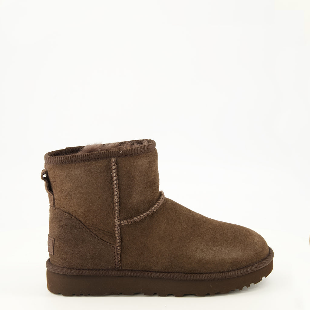 Bottines Classic Mini II Braune Stiefeletten Ugg Marron Femme