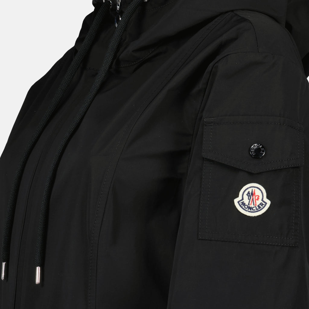 Imagen del parka largo Laerte negro de la marca Moncler para mujer - Temporada Primavera-Verano 2026 - Vista detallada_1