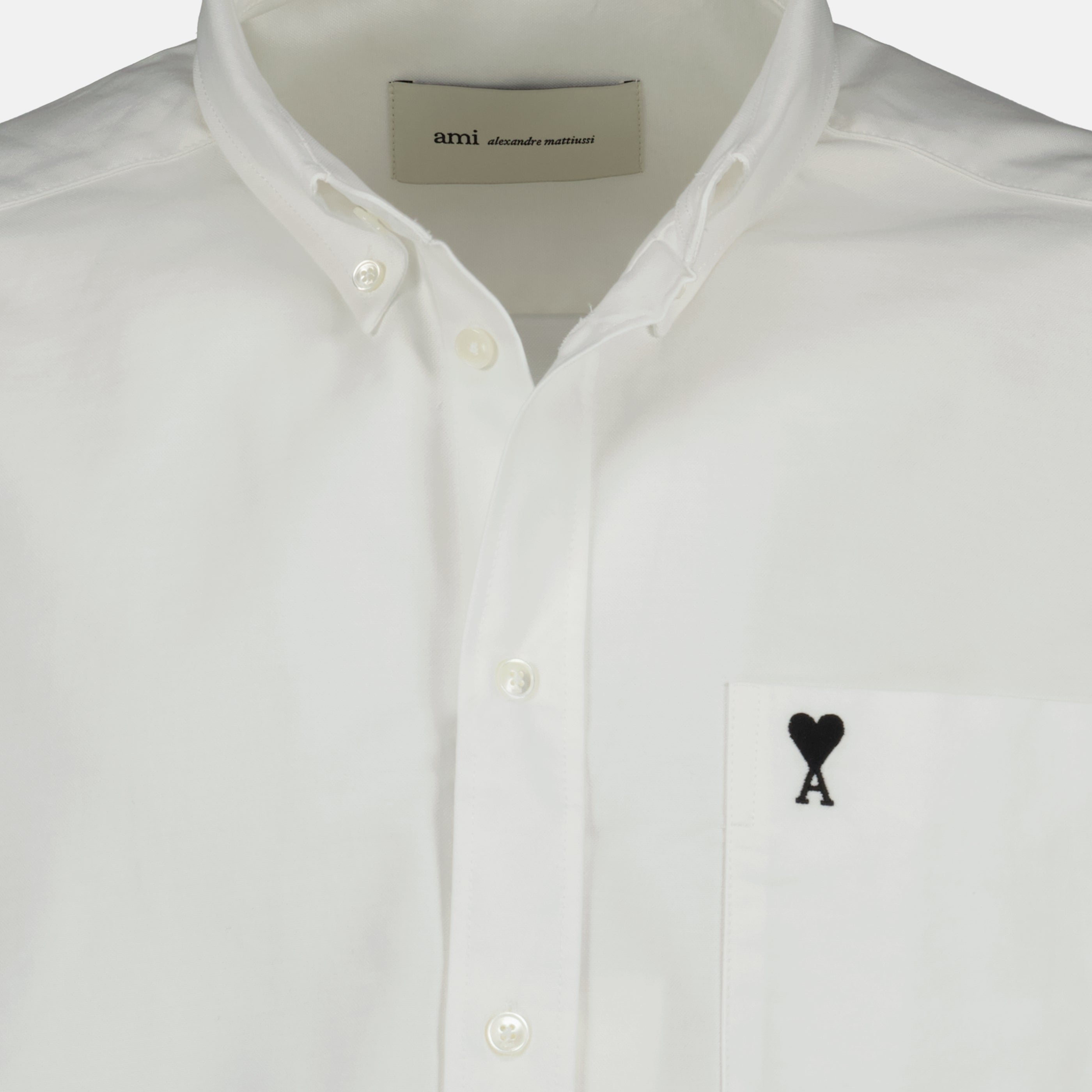 Image of the Ami PARIS white cotton shirt for men - Spring-Summer 2026 - Detailed View_2