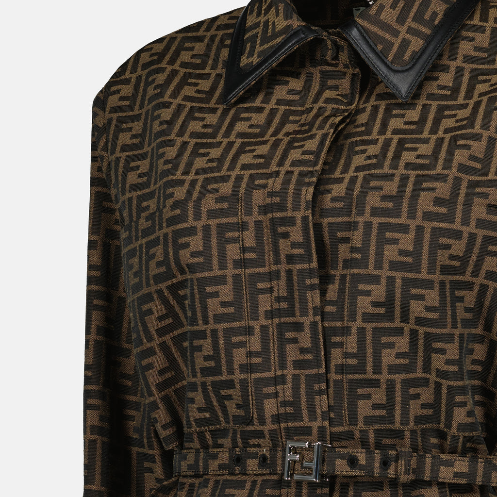 Imagen de la chaqueta de lona FF marrón de Fendi para Mujer - Temporada Primavera-Verano 2026 - Vista Detallada_1