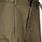 Image de l'article Pantalon à pinces de la marque Moncler pour Homme - Saison Automne-Hiver 2025 - Vue détaillée_2