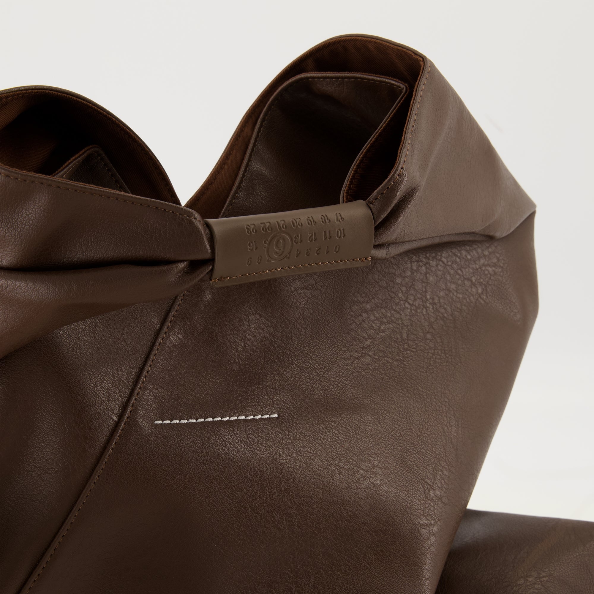 Image of the article Japanese Classic Bag by the brand Mm6 for Women - Fall-Winter Season 2025 - Detailed View 2