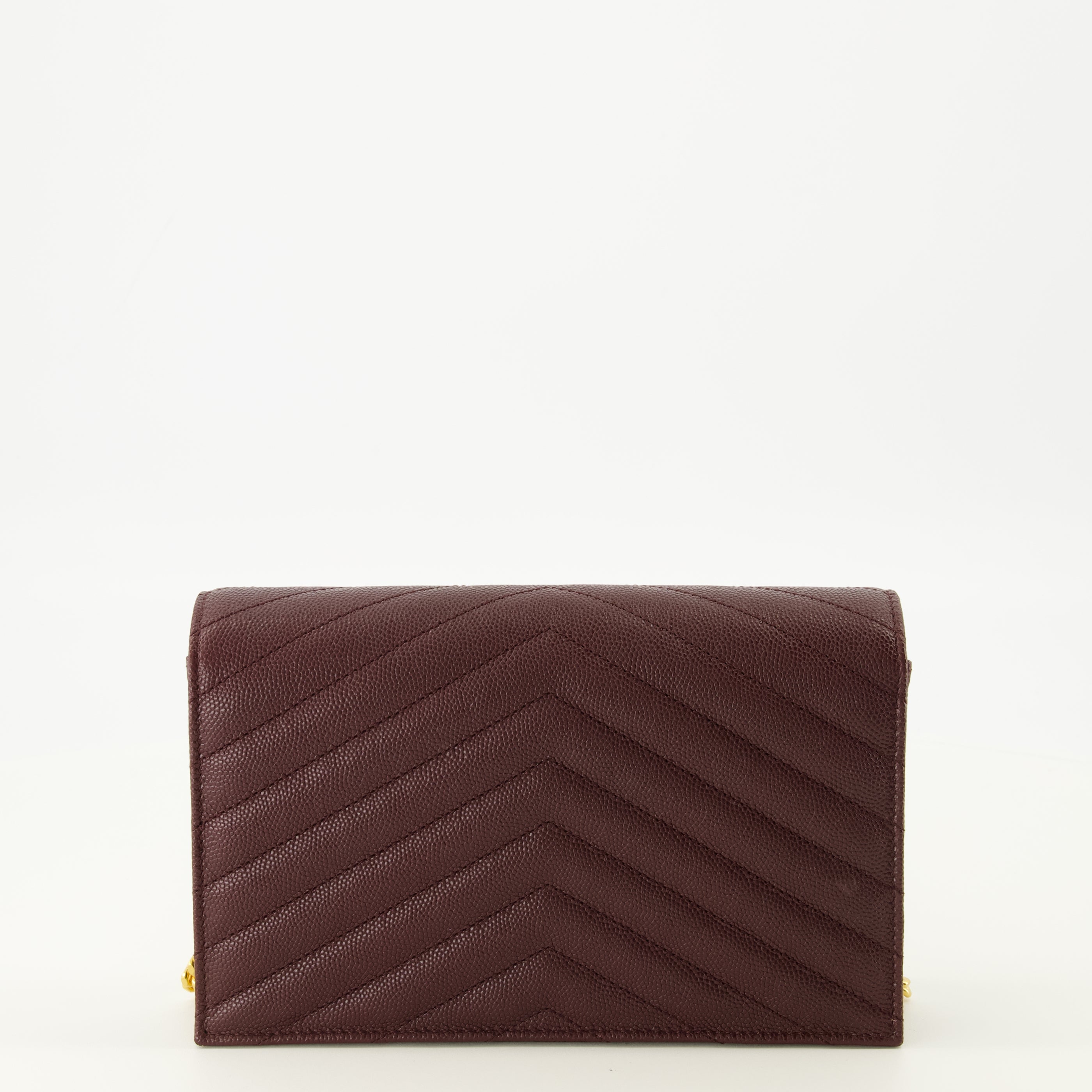 Sacs bandoulière Portefeuille Cassandre Enveloppe à chaîne en cuir bordeaux Saint Laurent Bordeaux Femme