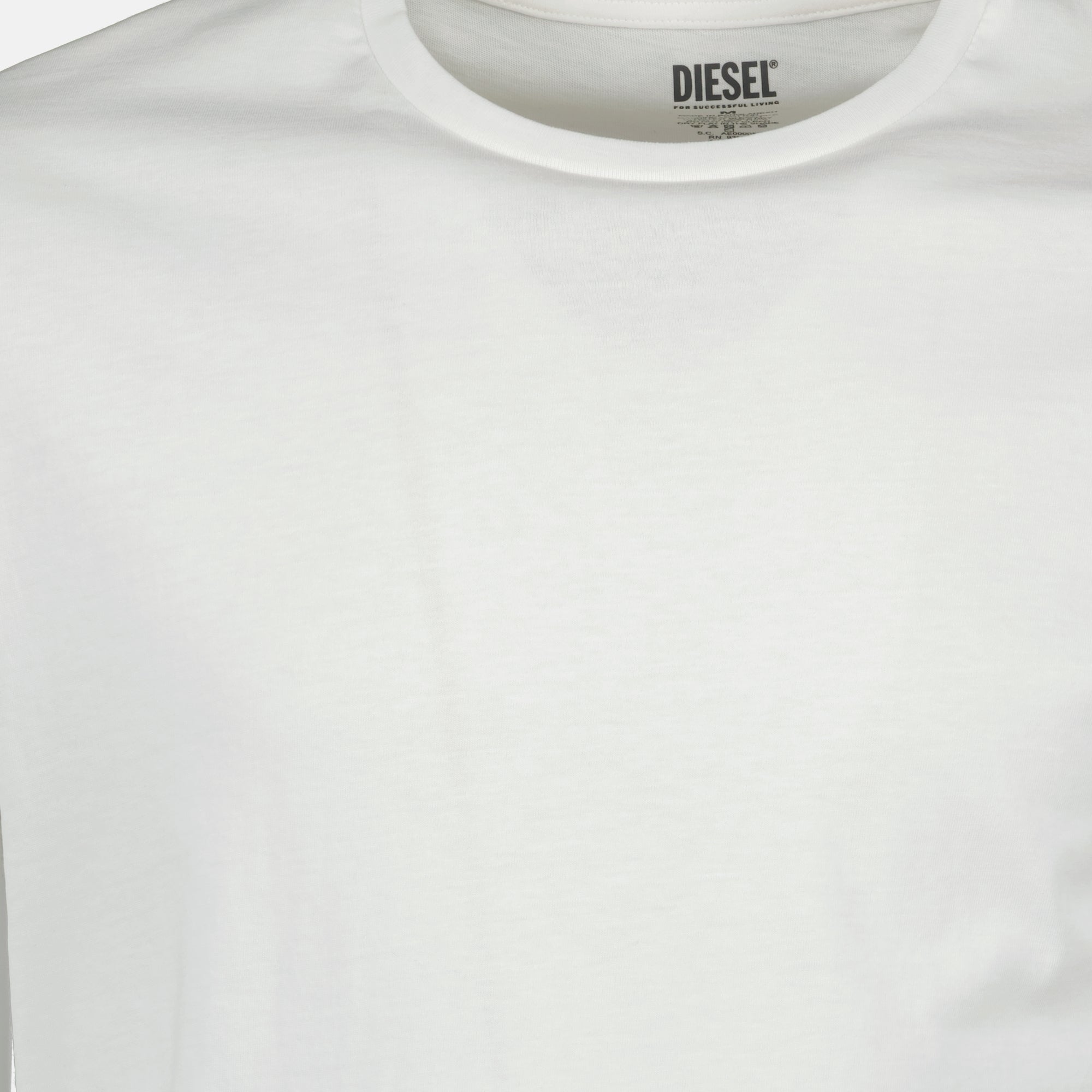 Image de l'article Lot de trois T-shirts de la marque Diesel pour Homme - Saison Automne-Hiver 2025 - Vue détaillée_1