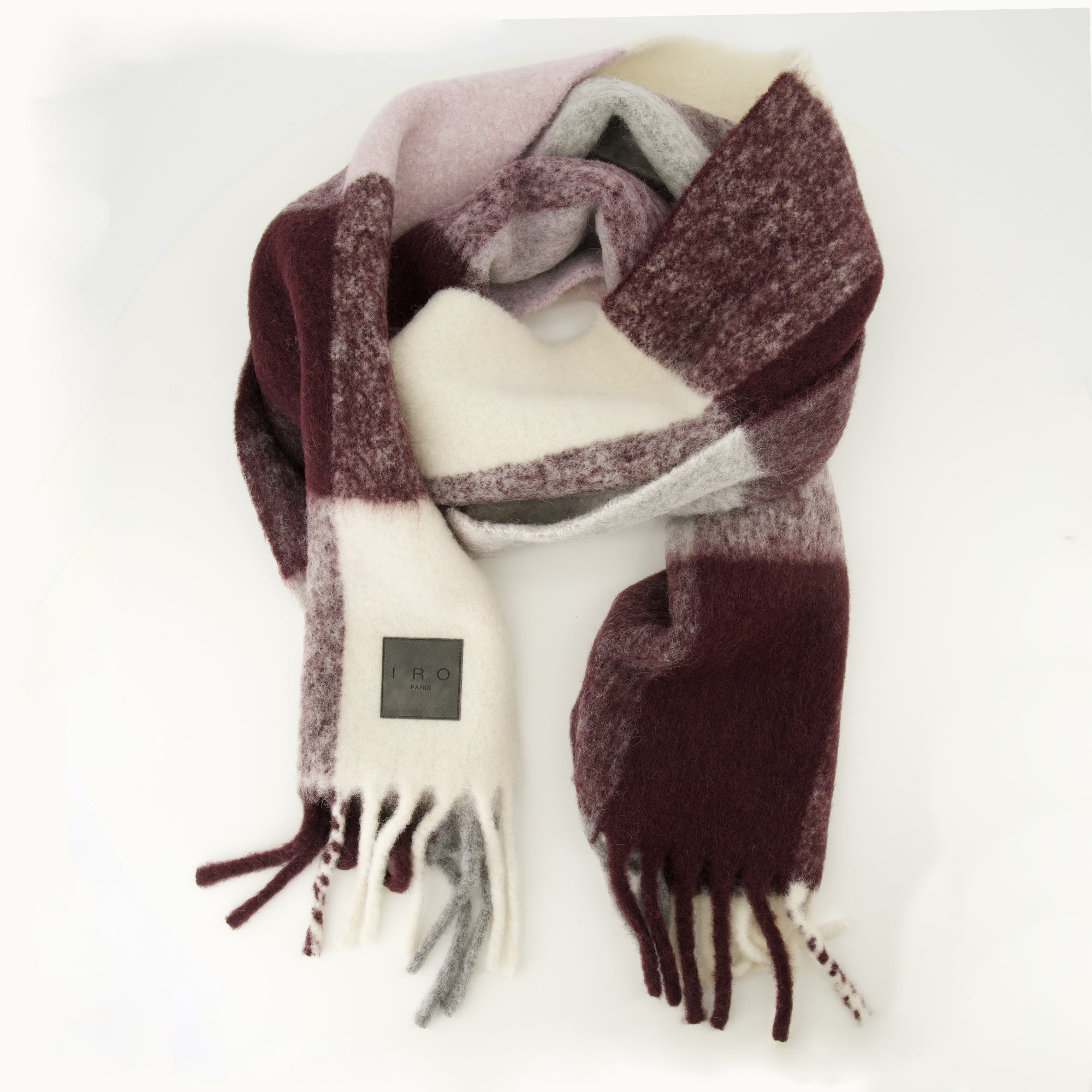 Iro 브랜드 여성용 체크 스카프 이미지 - 2025 가을-겨울 - 뒷면 보기