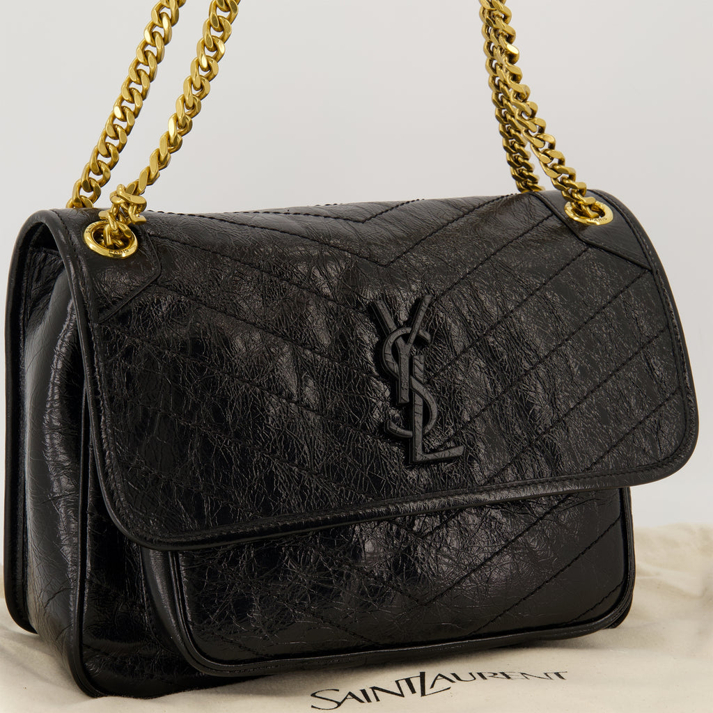 Image of the Saint Laurent brand Niki medium vintage leather bag for Women - Autumn-Winter 2025 Season - Detailed View_2