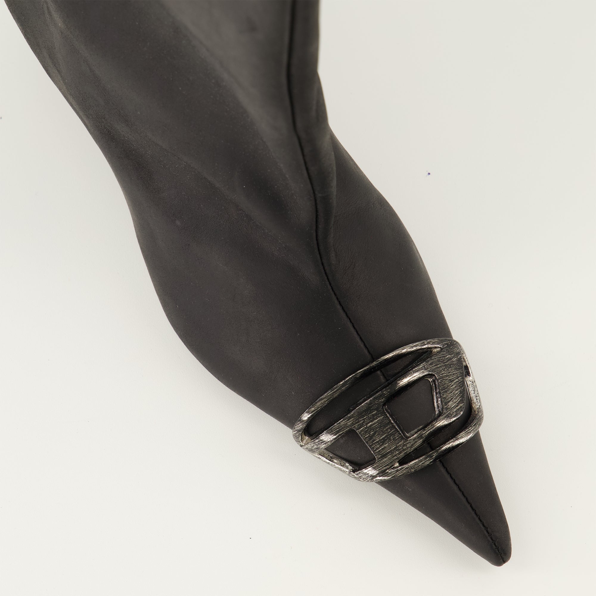 Image de l'article Bottes D-Venus noir de la marque Diesel pour Femme - Saison Automne-Hiver 2025 - Vue détaillée de haut