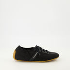 Imagen de las zapatillas Slim Powder de Givenchy para Mujer - Otoño-Invierno 2025 - Vista lateral derecha
