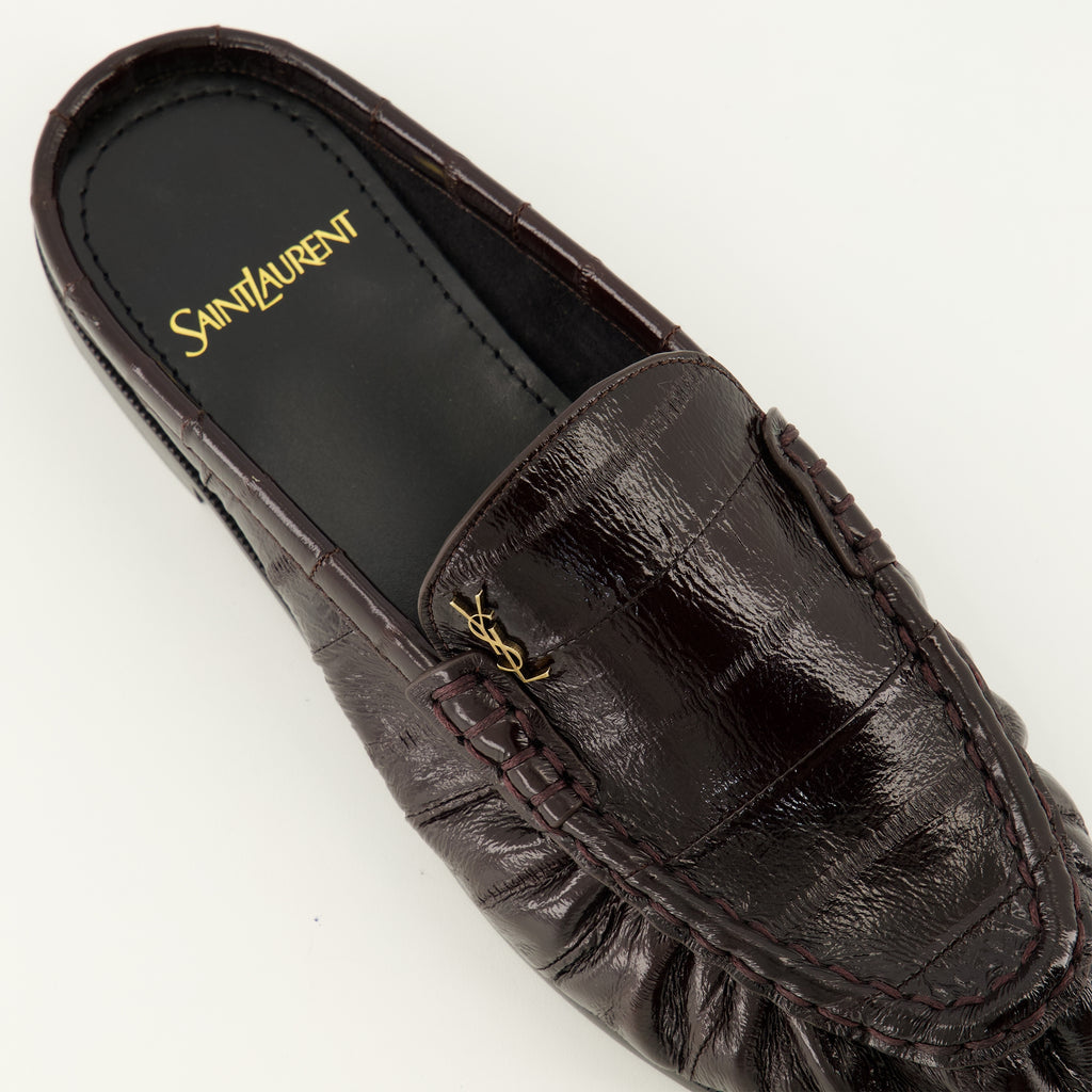Chaussures ouvertes 브라운 가죽 로퍼 뮬 Saint Laurent Marron Femme