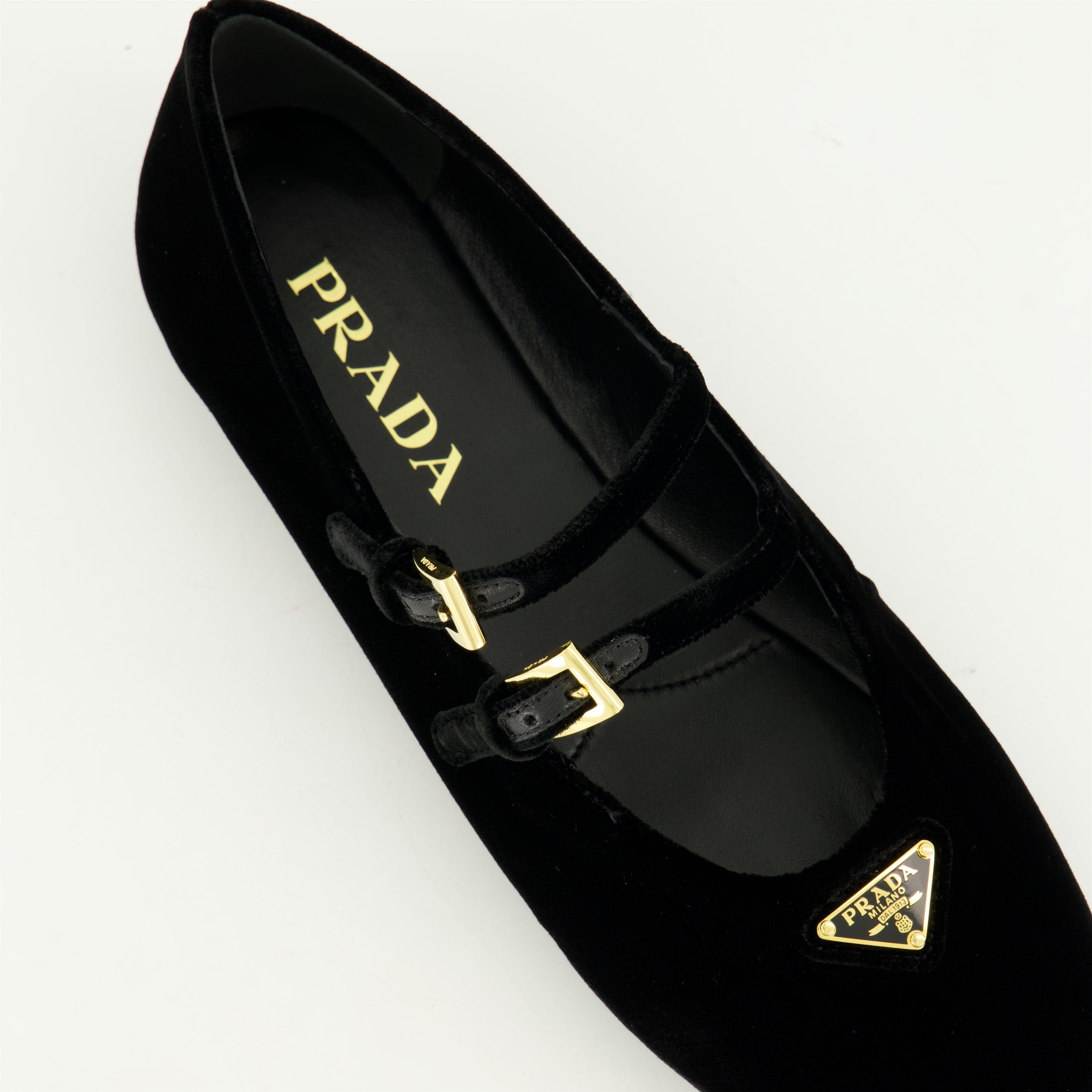 Flat shoes Velvet Ballet Flats Prada Black Femme