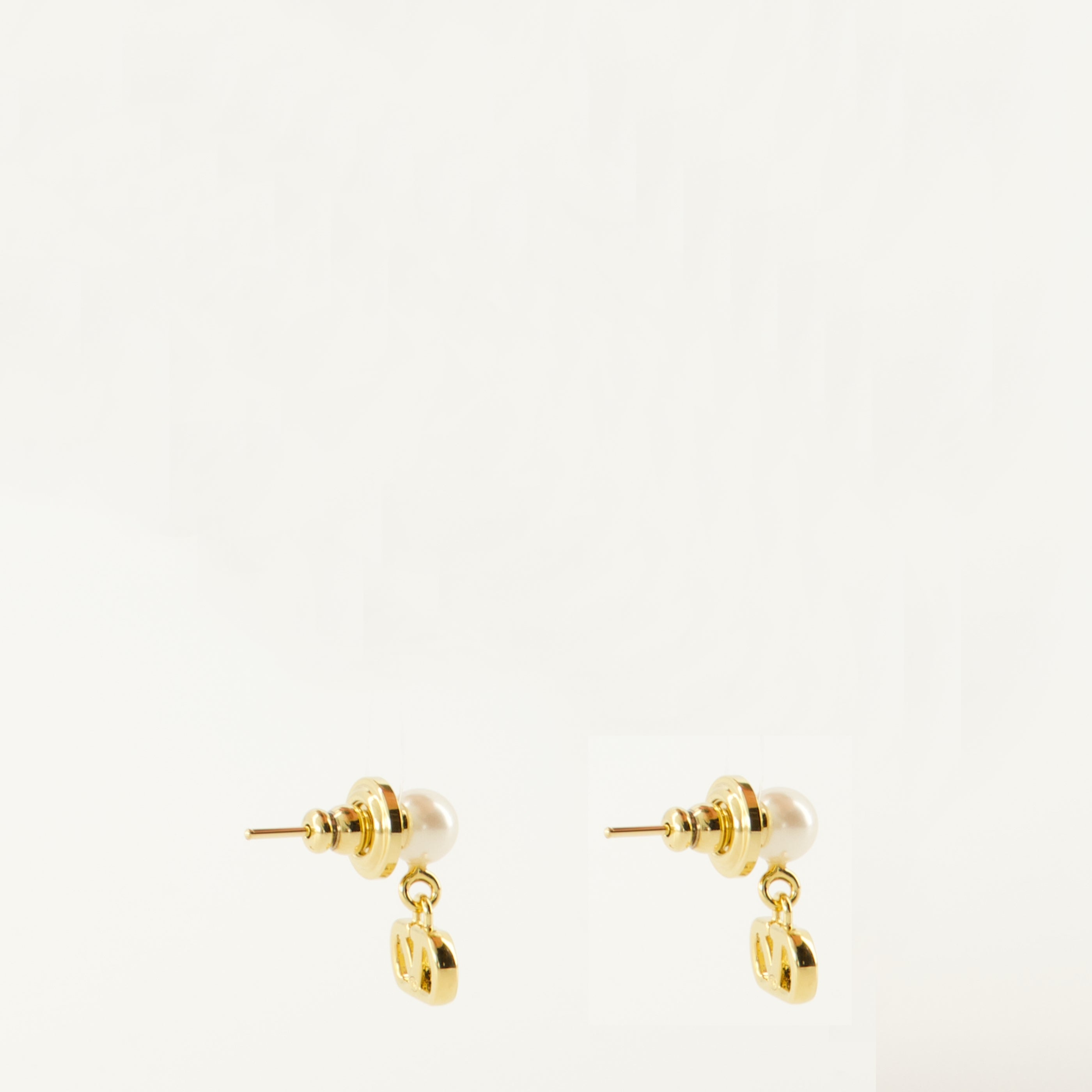 Bijoux Boucles d'oreilles VLogo avec perles Valentino Garavani Doré Femme