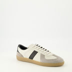 Imagen de las Zapatillas B01 de la marca Dior para Hombre - Temporada Otoño-Invierno 2025 - Vista en tres cuartos frontal derecha
