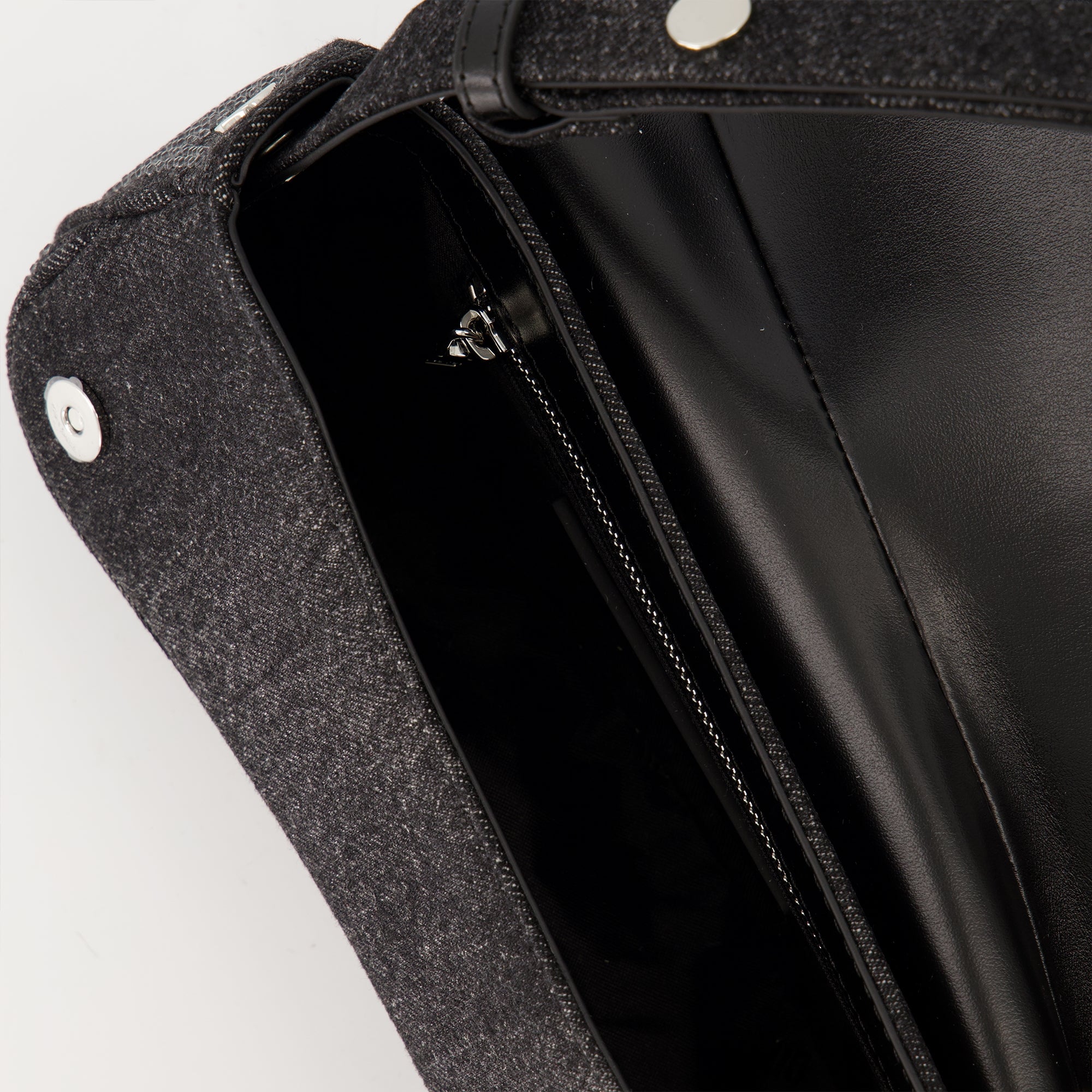 Immagine della borsa Play Clutch di Diesel per Donna - Stagione Autunno-Inverno 2025 - Vista Dettagliata_3