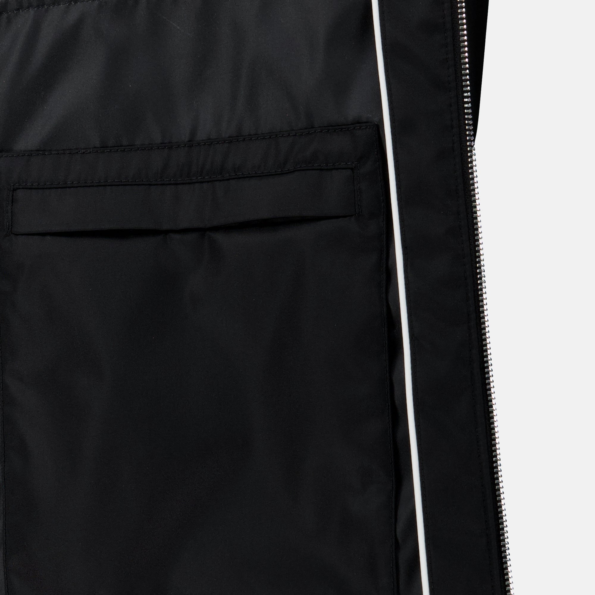 Vestes Blouson en Re-Nylon noir Prada Noir Homme