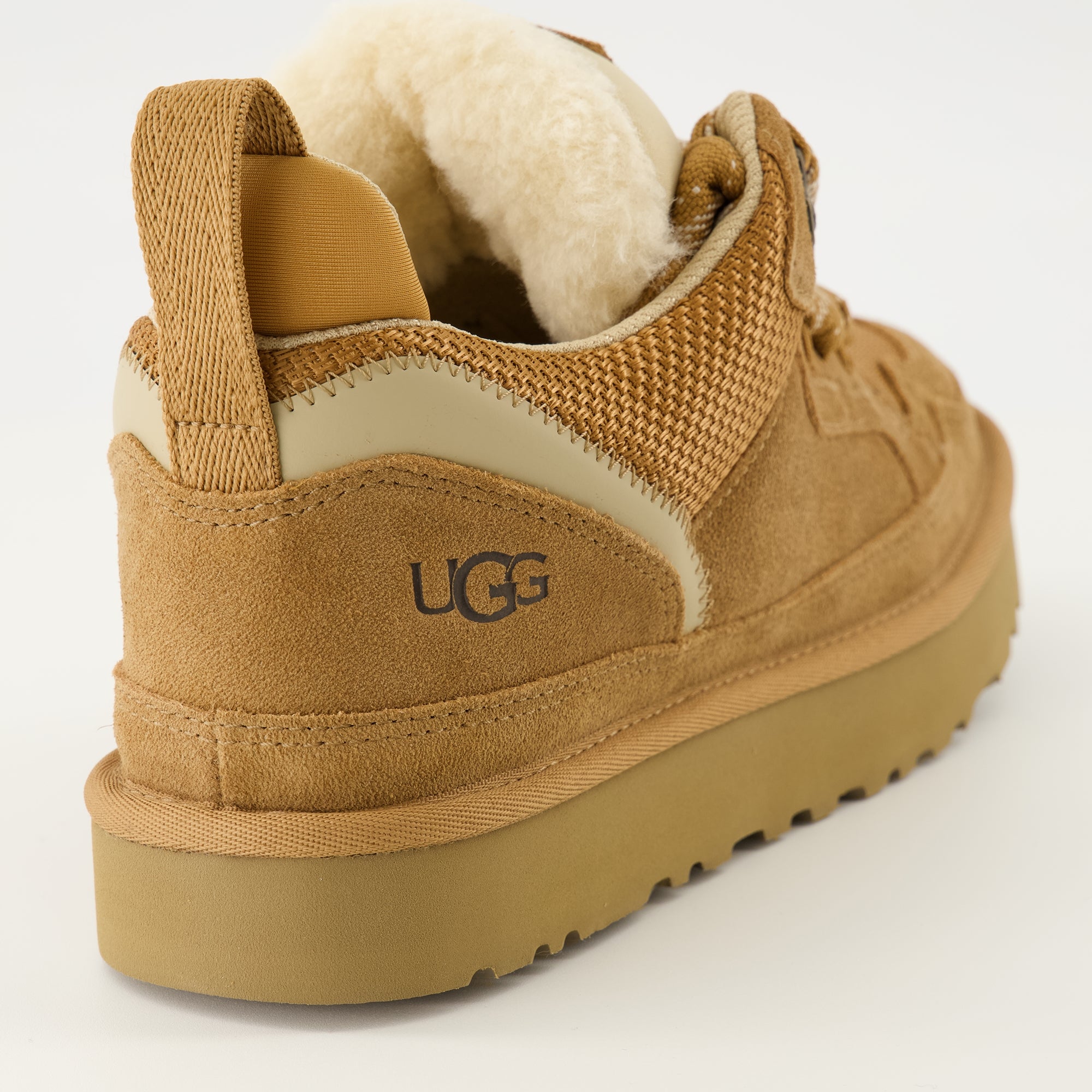 Bild der Ugg Lowmel Sneakers für Damen - Herbst-Winter 2025 - Rückansicht