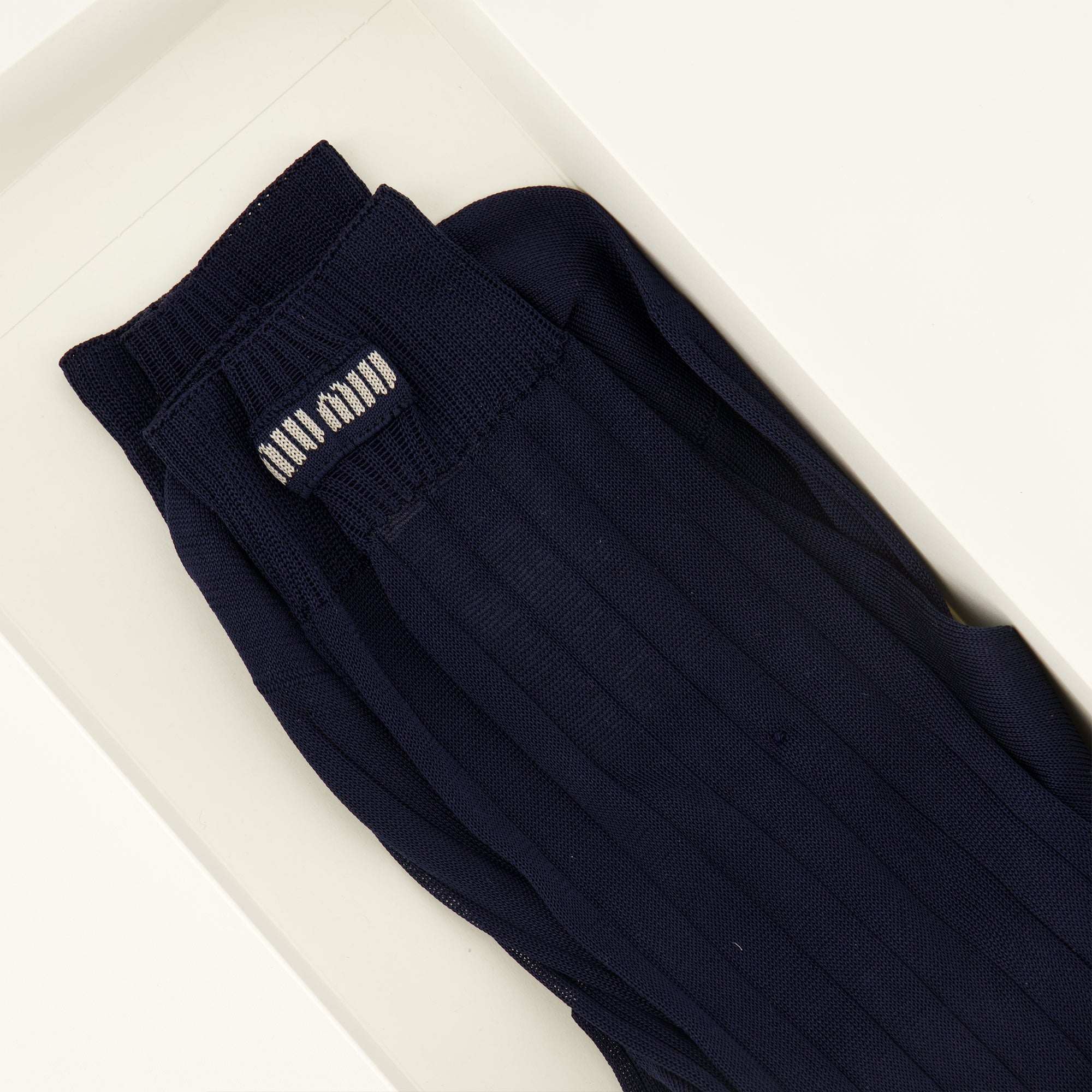 Sous-vêtements et homewear Chaussettes en soie bleu marine Miu Miu Bleu foncé Femme