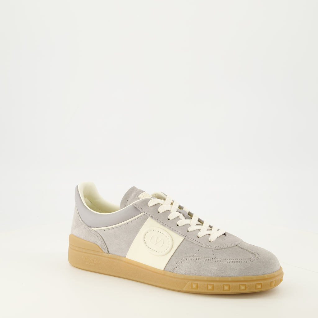 Baskets UpVillage Graue Sneakers Valentino Garavani Gris Homme
