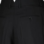 Image of the black wool Bermuda shorts from the brand Ami PARIS for Women - Spring-Summer Season 2026 - Detailed View_2