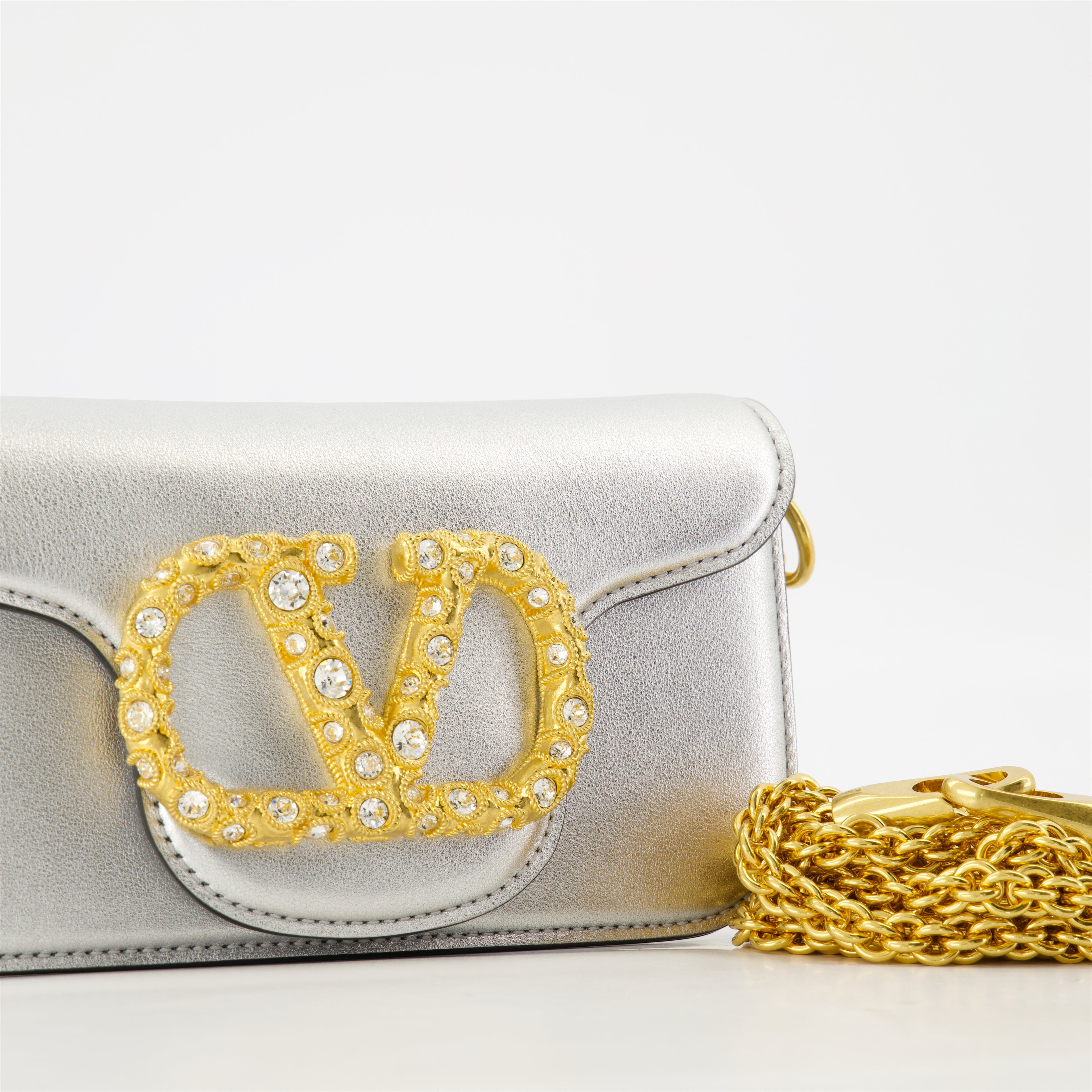 Sacs à main et épaule Sac VLogo en cuir lamé Valentino Garavani Argenté Femme