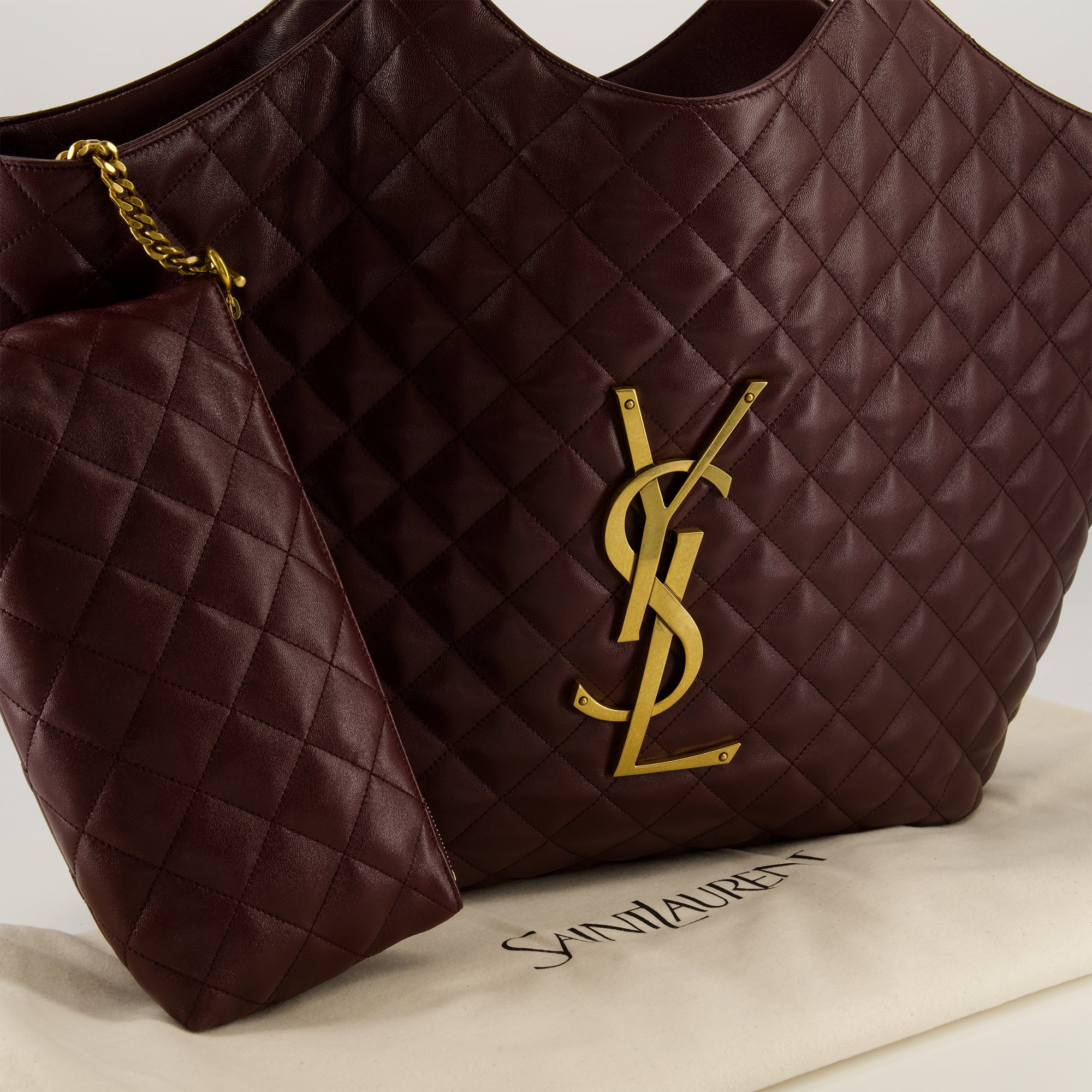 Image de l'article Sac cabas Icare bordeaux de la marque Saint Laurent pour Femme - Saison Automne-Hiver 2025 - Vue détaillée_2