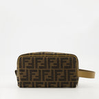 Image of the Fendi FF Toiletry Bag for Men - Autumn-Winter 2025 - Back View
