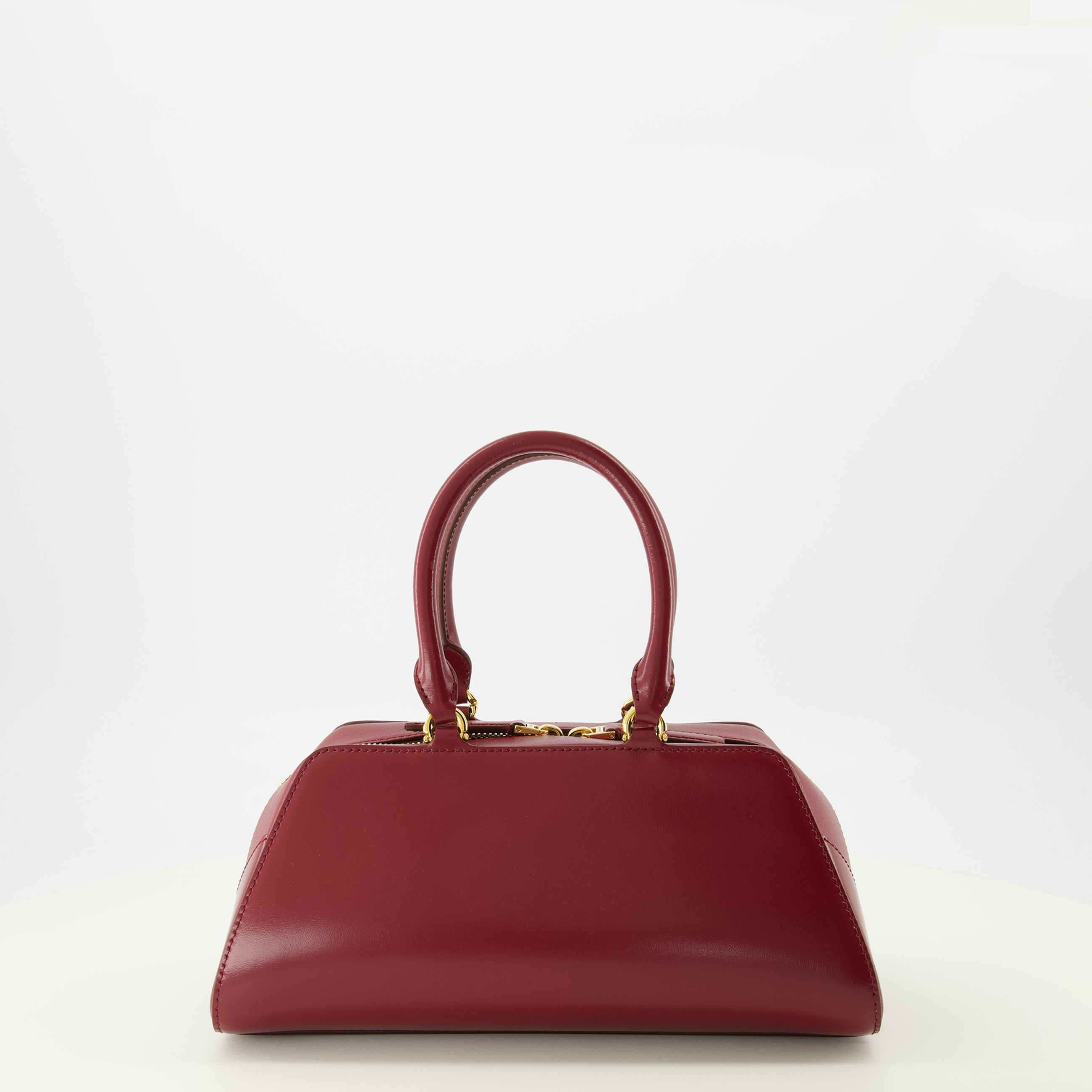 Imagem da mala Antigona East-West pequena bordeaux da marca Givenchy para Mulheres - Temporada Primavera-Verão 2026 - Vista Traseira