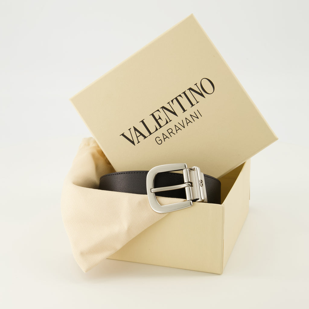 Immagine dell'articolo Cintura reversibile blu navy e nera da 30 mm del marchio Valentino Garavani per Uomo - Collezione Primavera-Estate 2026 - Vista dettagliata_5