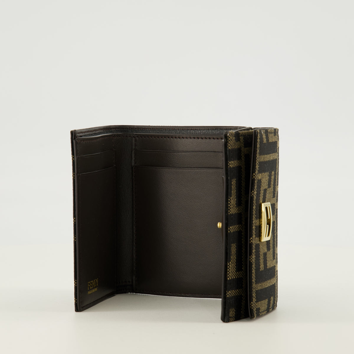 Petite maroquinerie Wallet On Chain Tube Fendi Marron Femme