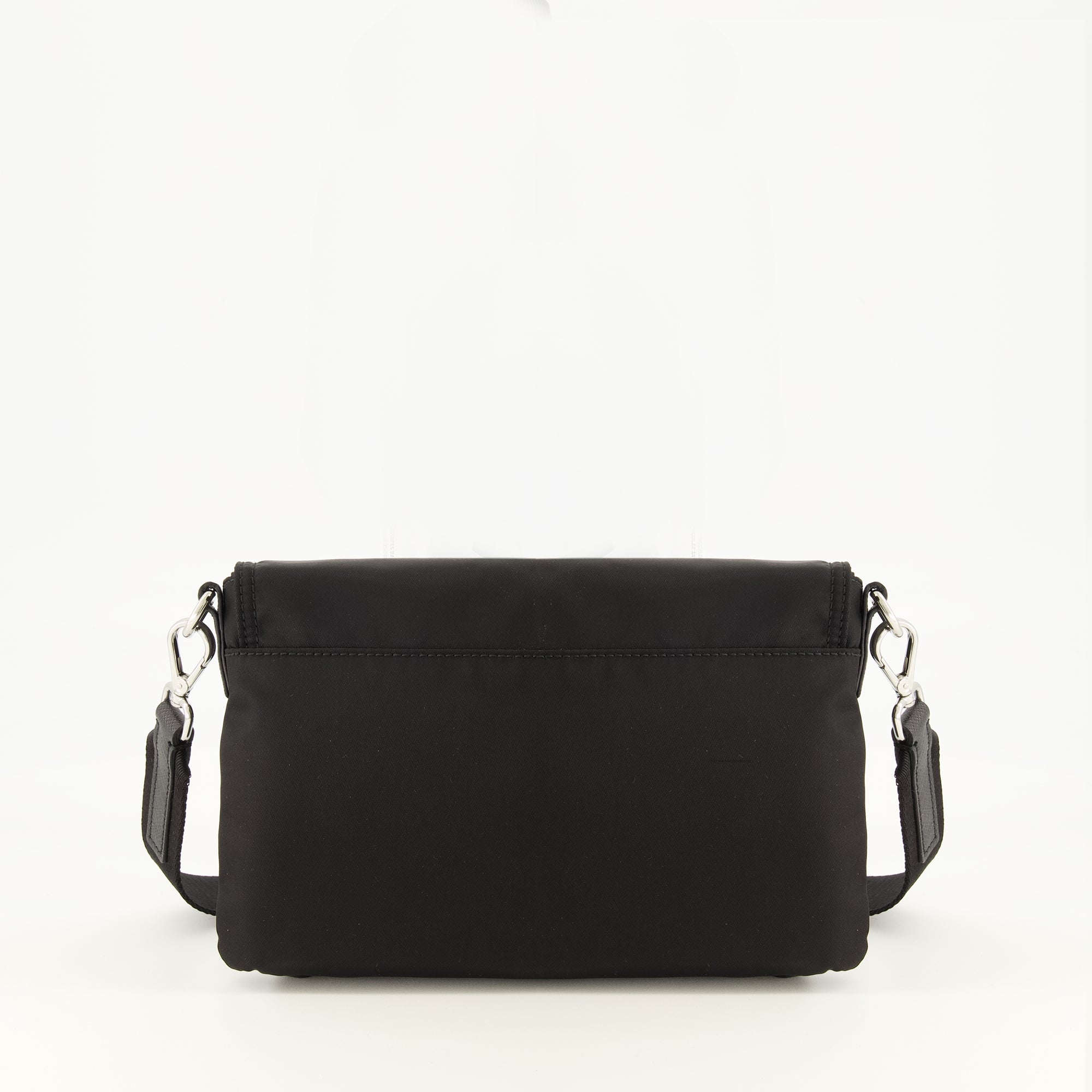 Sacs bandoulière 小さなブラックRe-Nylonポーチ Prada Noir Homme