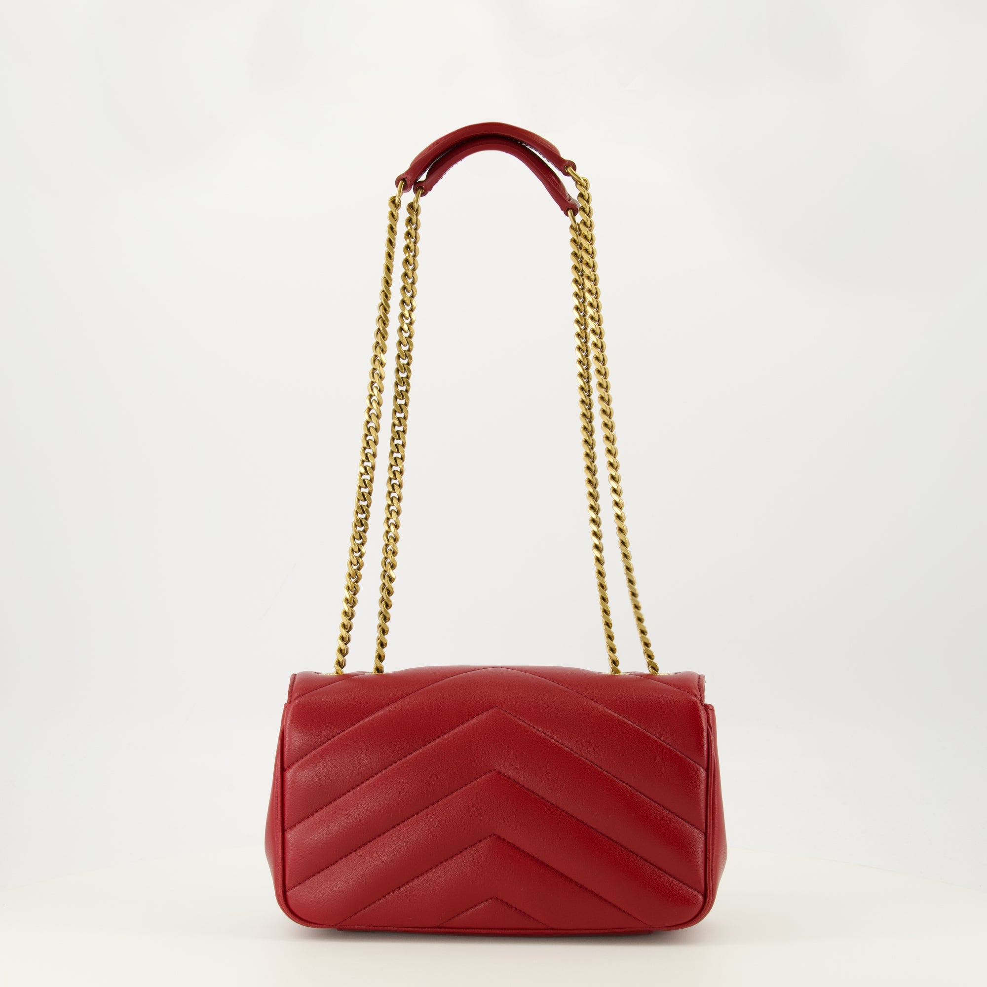 Image de l'article Sac Loulou small rouge de la marque Saint Laurent pour Femme - Saison Printemps-Été 2026 - Vue de Dos