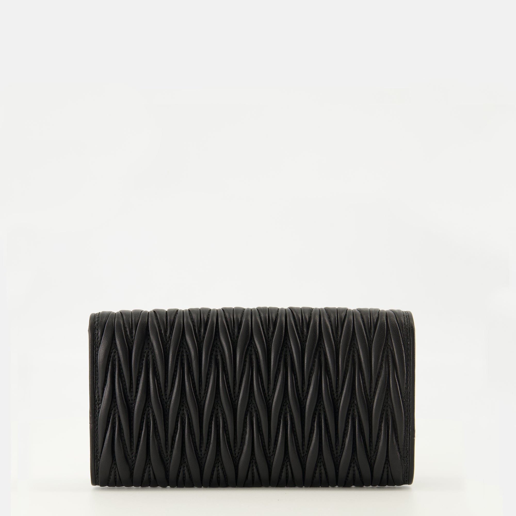 Image de l'article Portfeuilles à bandoulière noir de la marque Miu Miu pour Femme - Saison Printemps-Été 2026 - Vue de Dos