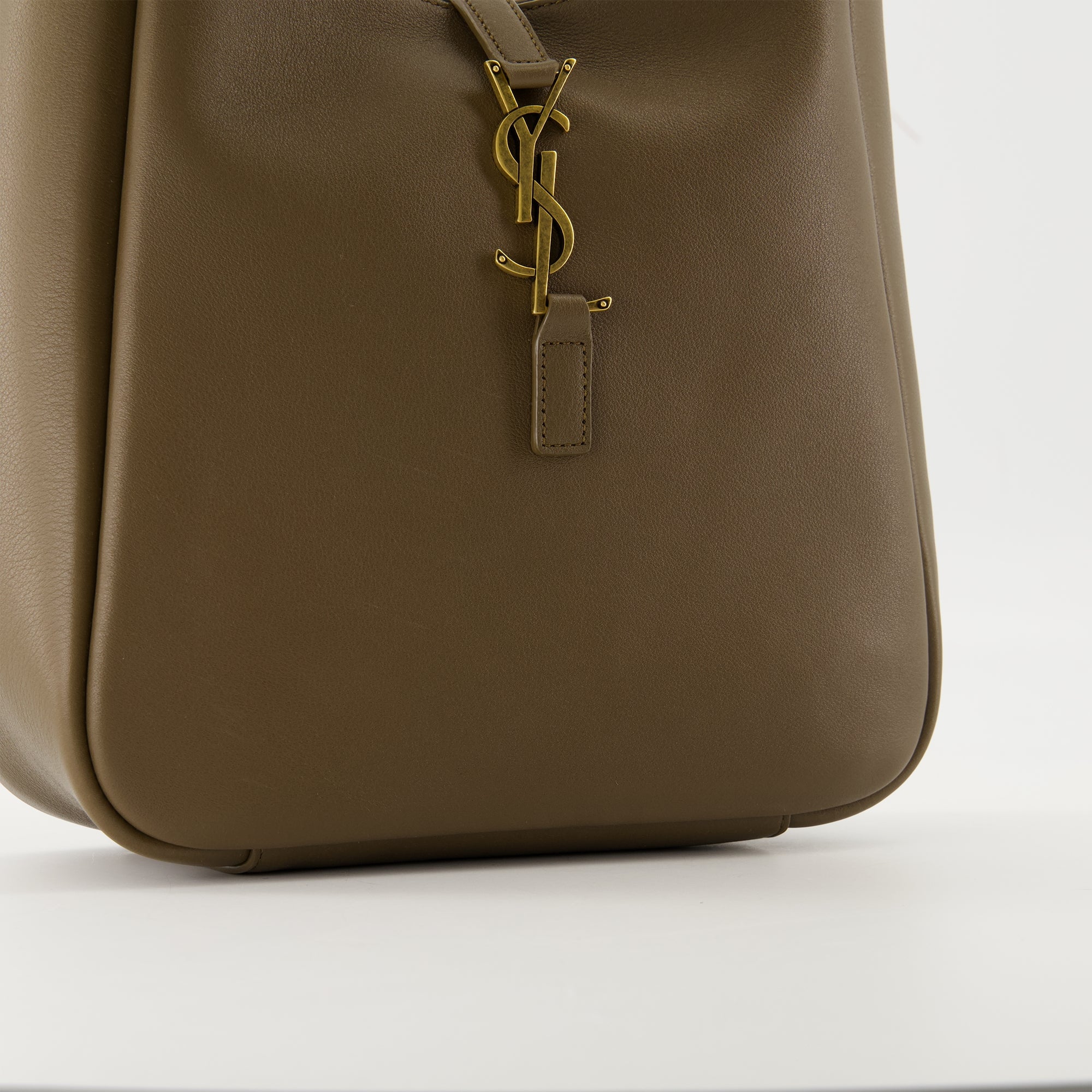 Immagine del Le 5 à 7 small di Saint Laurent per Donna - Autunno-Inverno 2025 - Vista Dettagliata_2