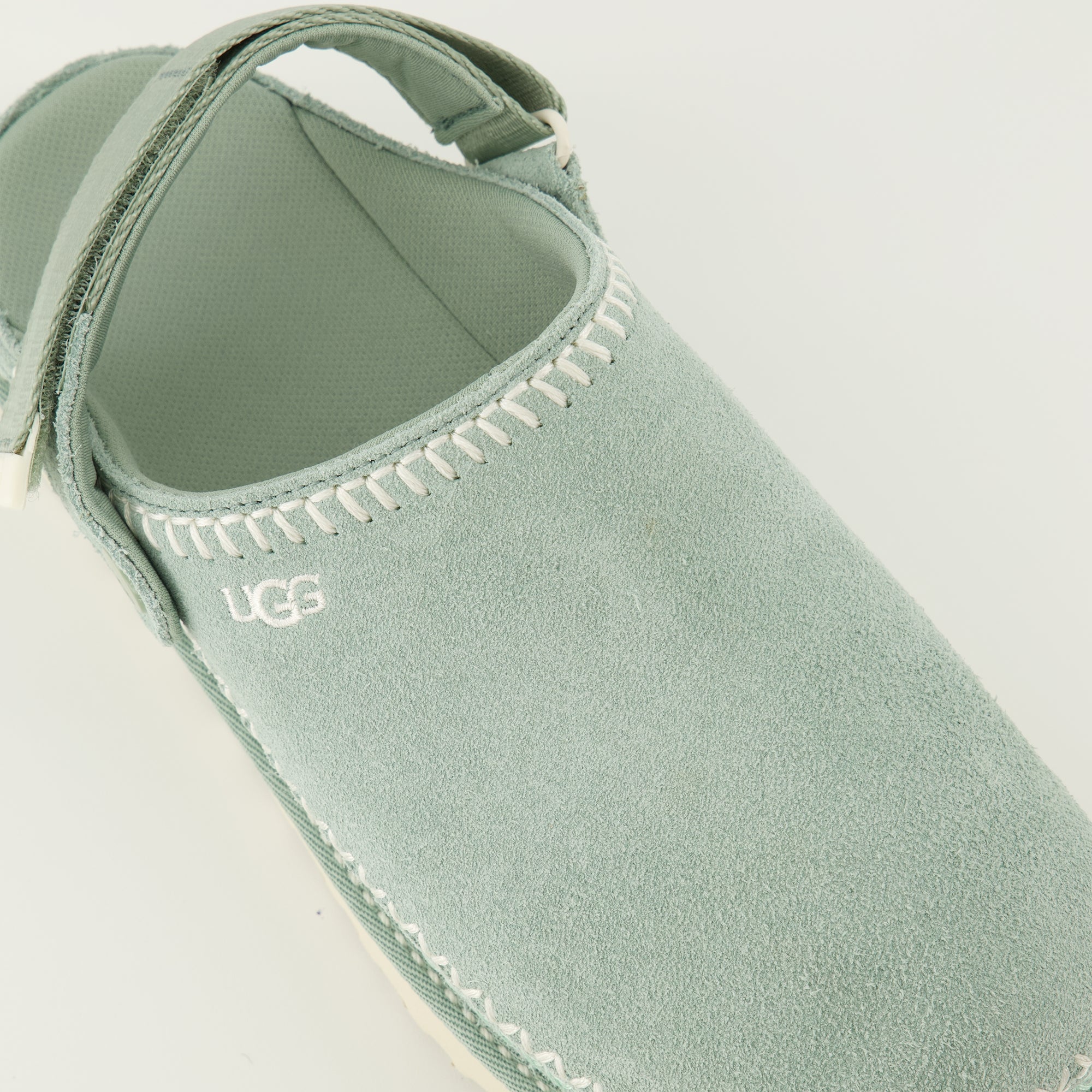 Image of the Green Goldenstar Clogs from Ugg for Women - Spring-Summer 2026 - Detailed Top View