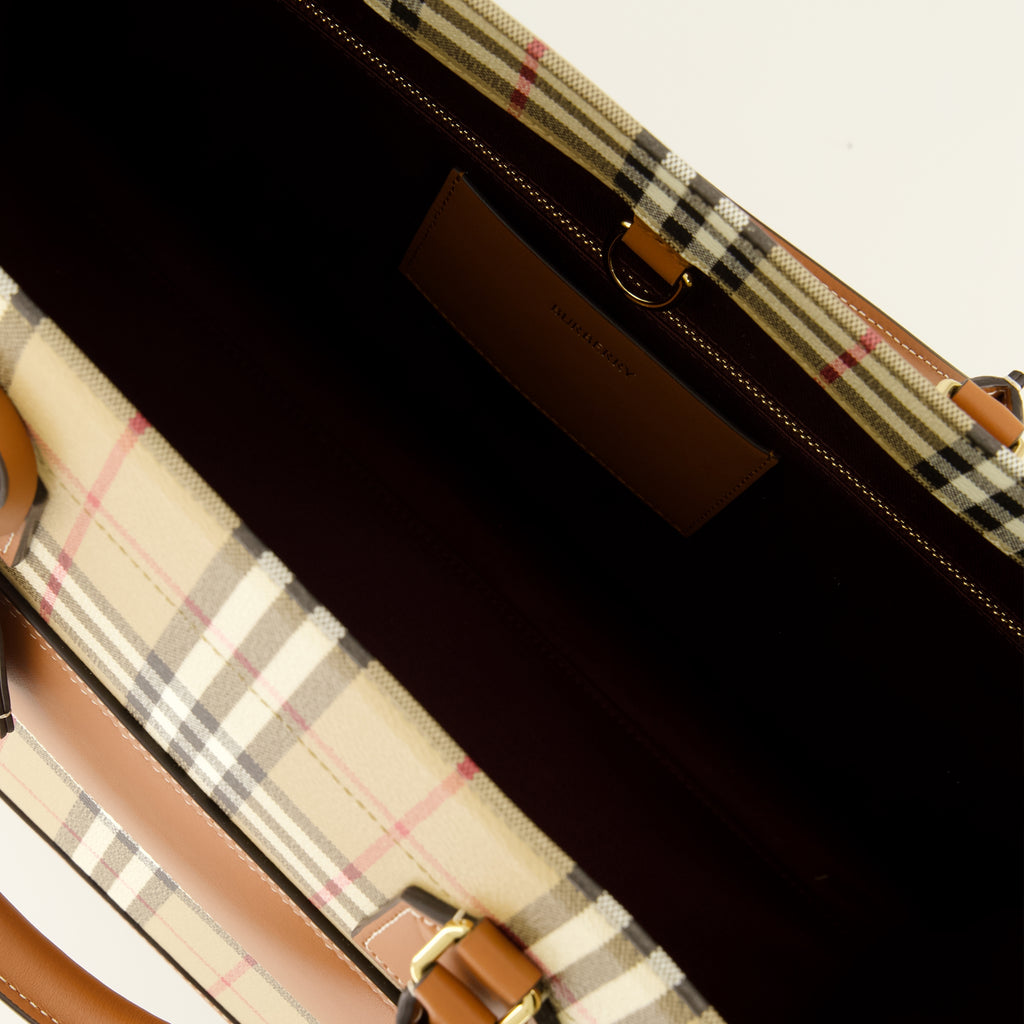 Sacs cabas Bolsa Tote Freya Check Burberry Beige Femme